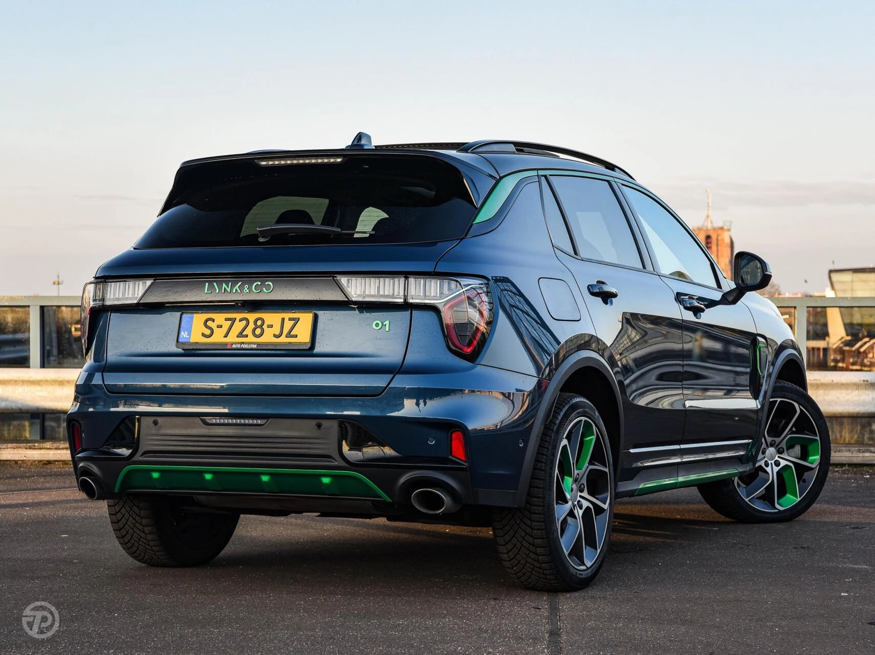 Hoofdafbeelding Lynk & Co 01