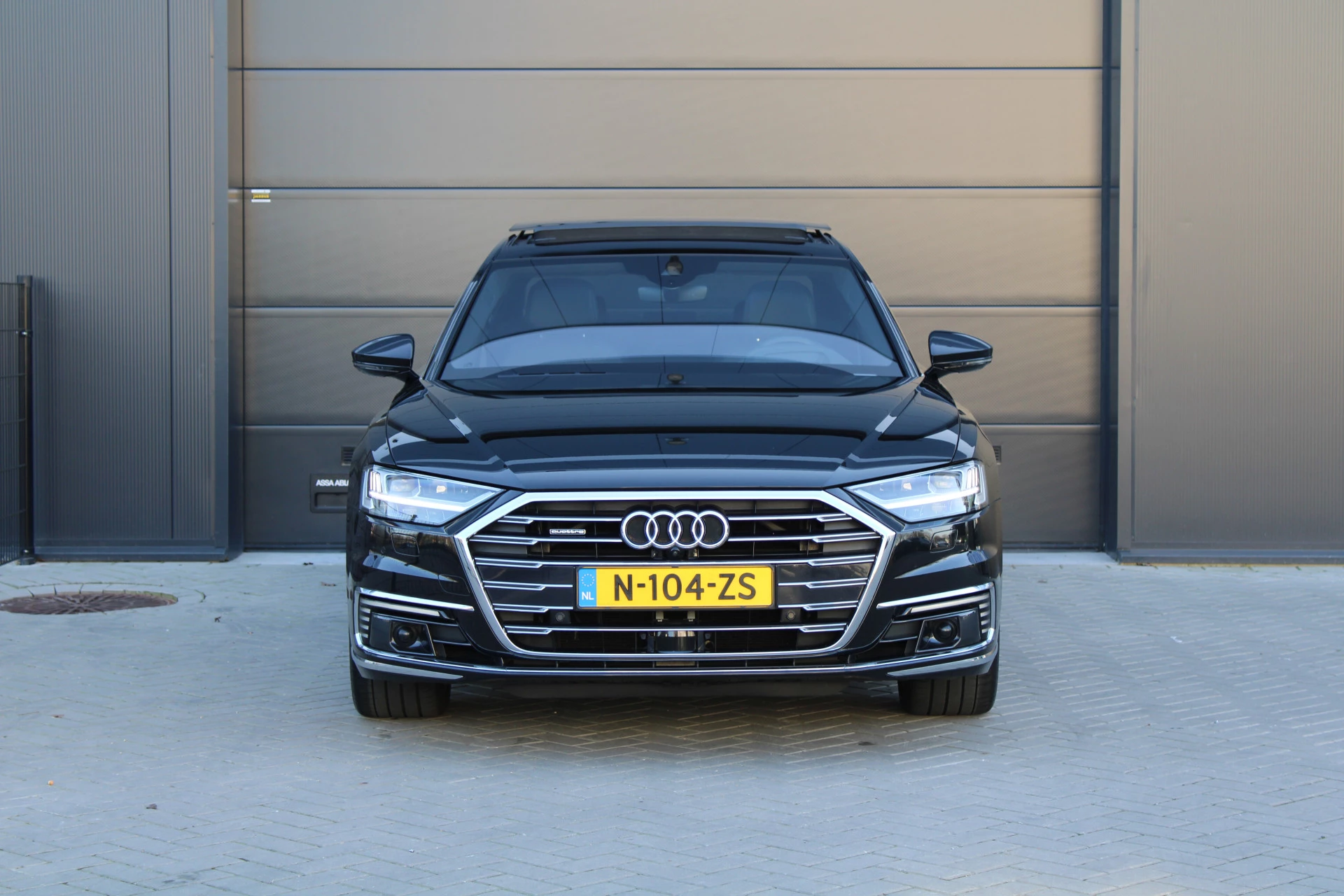 Hoofdafbeelding Audi A8