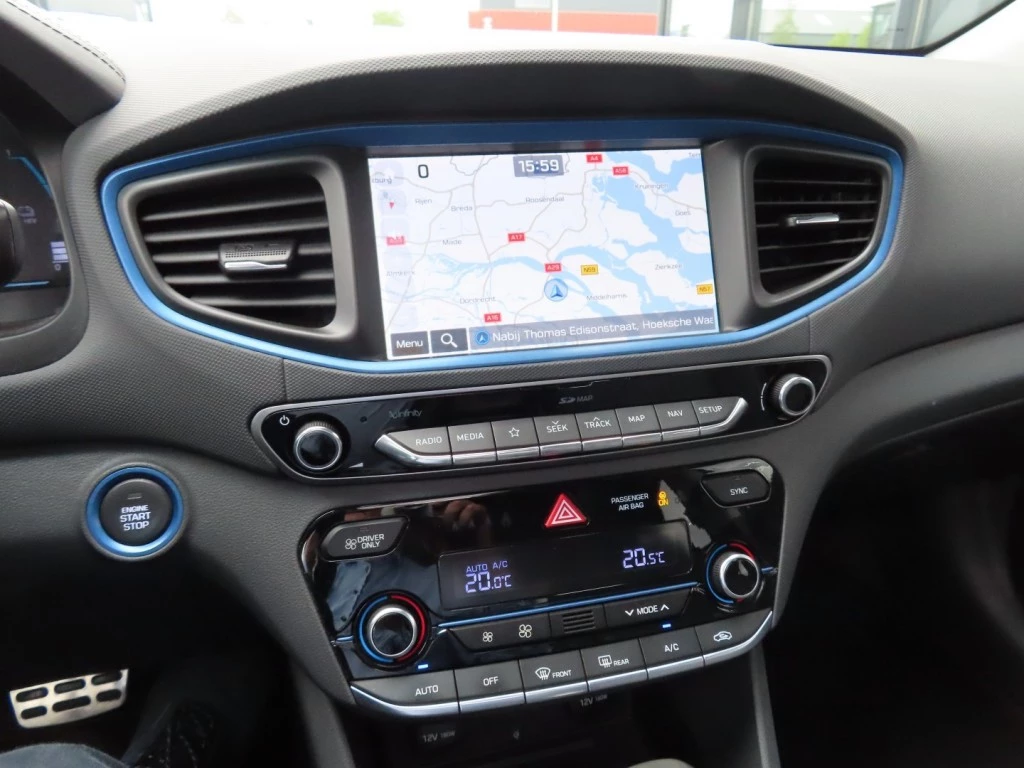 Hoofdafbeelding Hyundai IONIQ