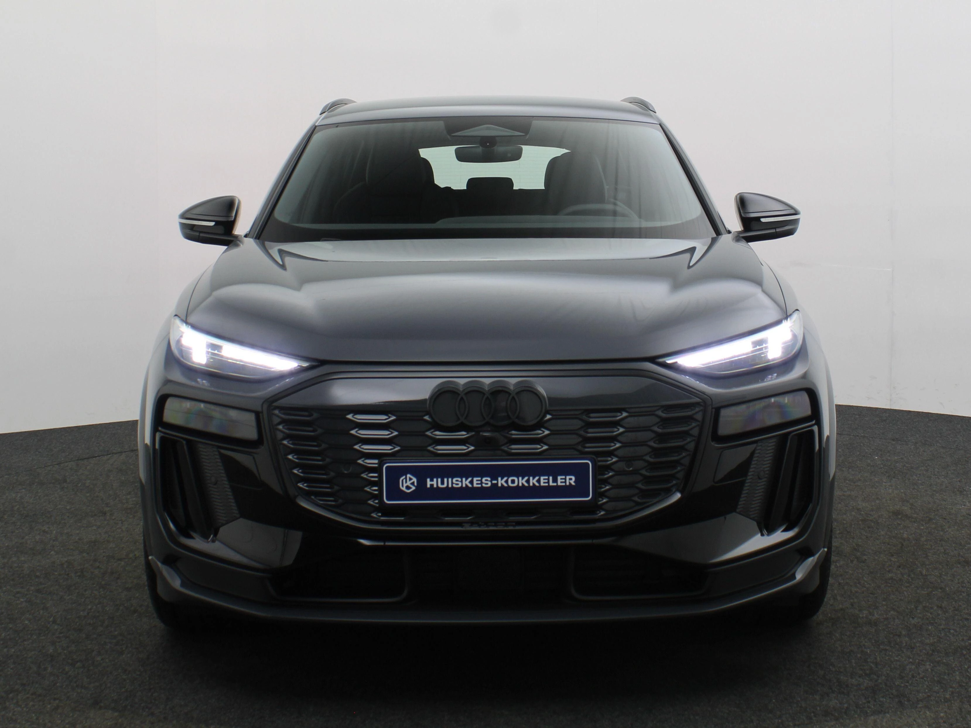 Hoofdafbeelding Audi Q6 e-tron