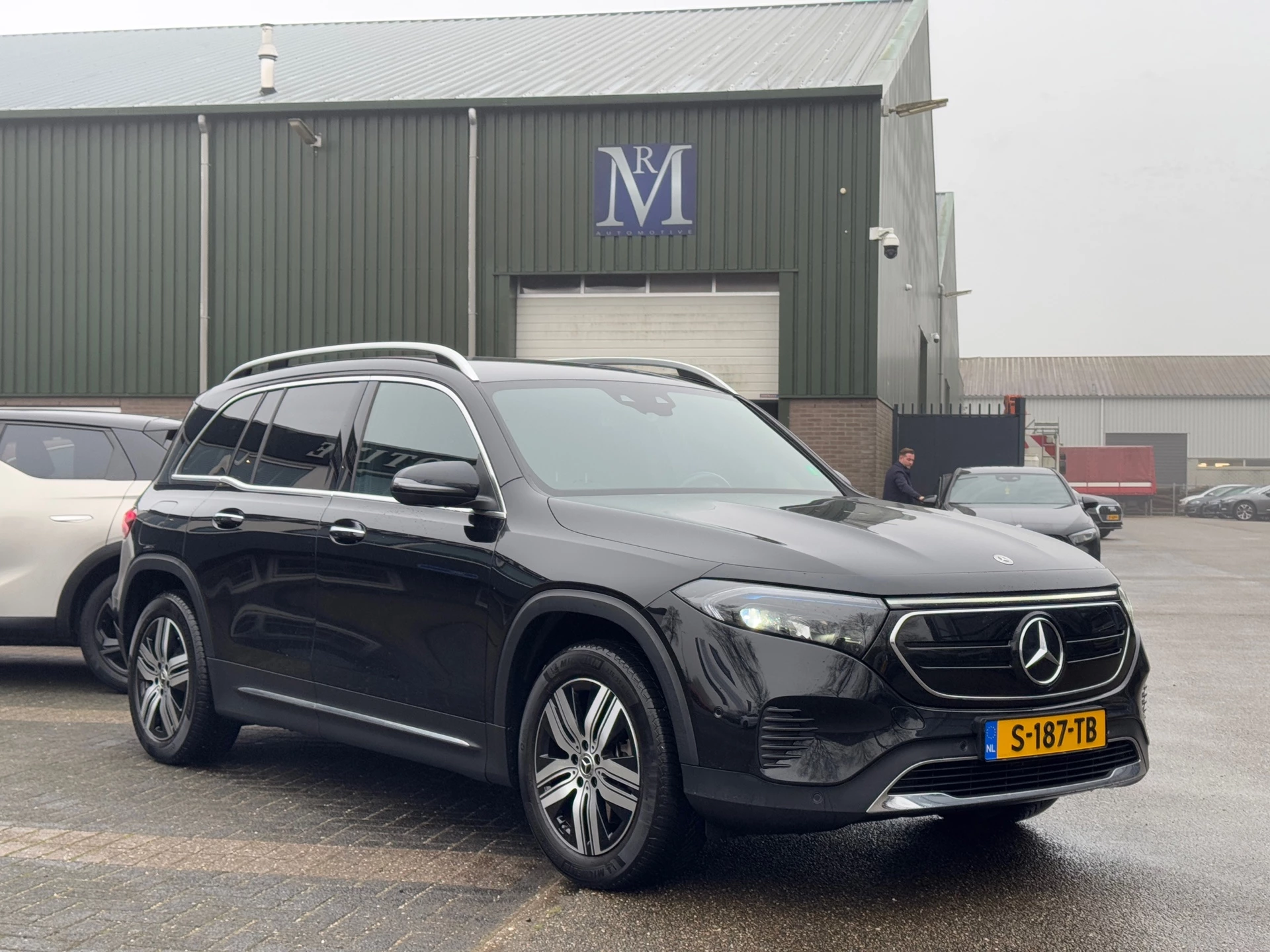 Hoofdafbeelding Mercedes-Benz EQB