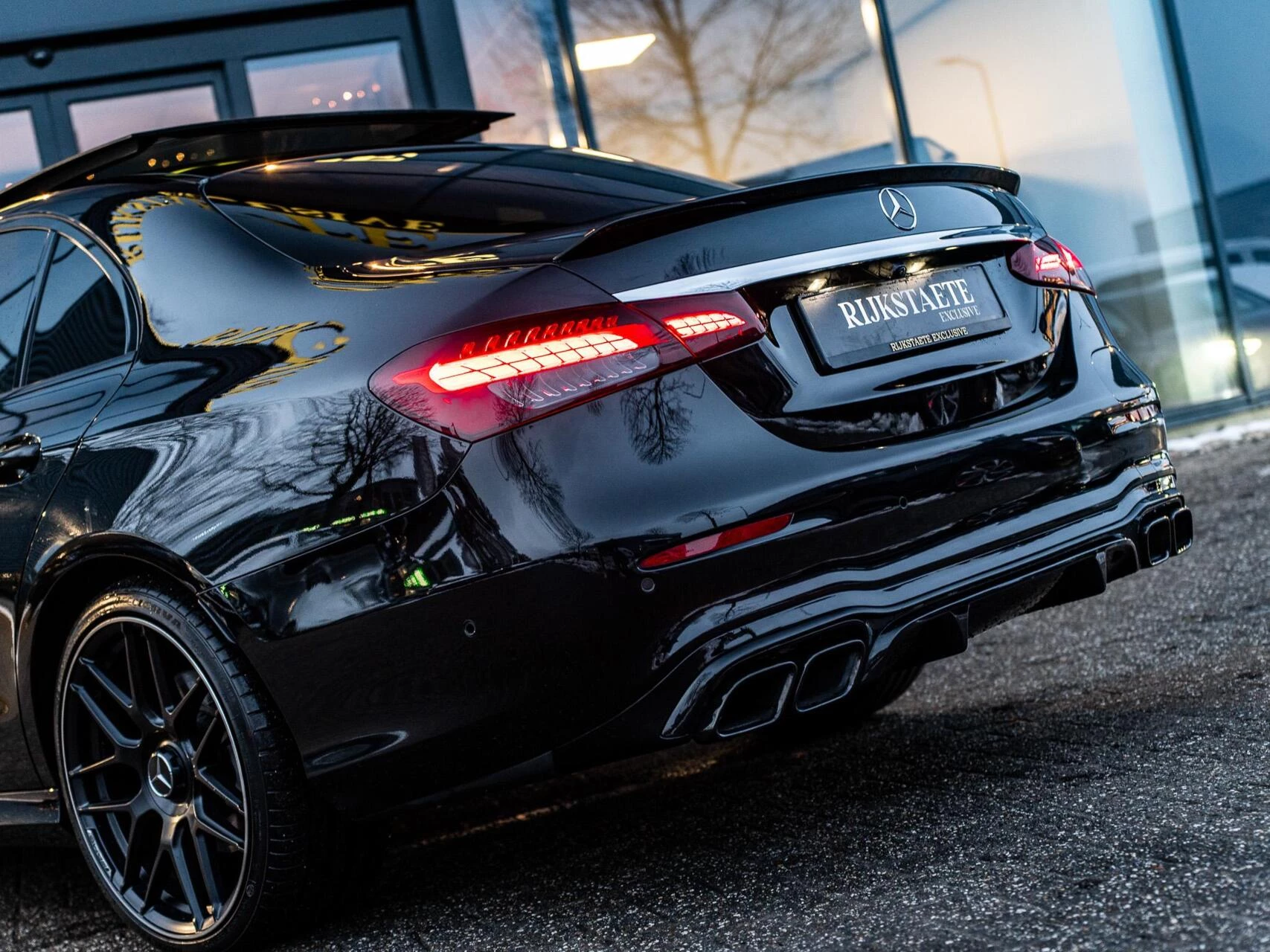 Hoofdafbeelding Mercedes-Benz E-Klasse