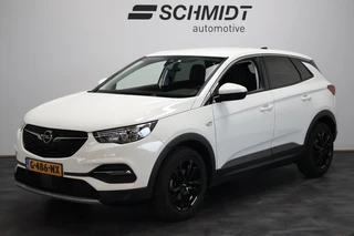 Hoofdafbeelding Opel Grandland X Opel Grandland X 1.2 Turbo Business Executive | Trekhaak | Navigatie