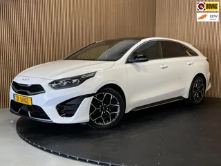Hoofdafbeelding Kia ProCeed Kia ProCeed 1.5 T-GDi GT-PlusLine|160PK|DIGITAL COCKPIT|PANO|ACC|KEYLESS|JBL|STOEL-,STUURVERW.|CAMERA|CARPLAY|INCL. BTW|1e EIG.|