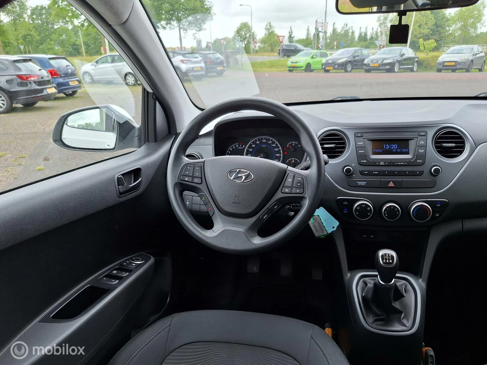 Hoofdafbeelding Hyundai i10