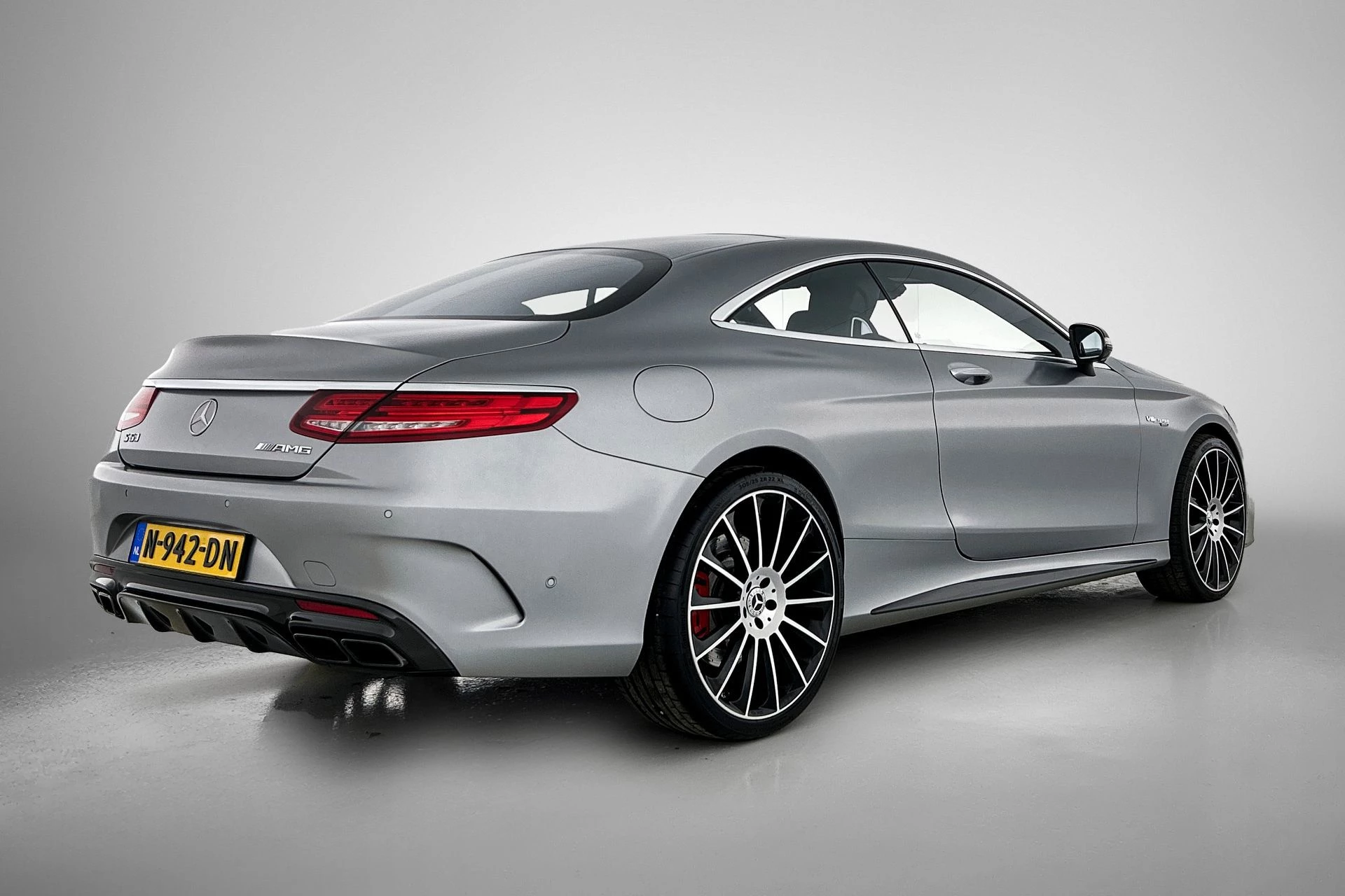 Hoofdafbeelding Mercedes-Benz S-Klasse