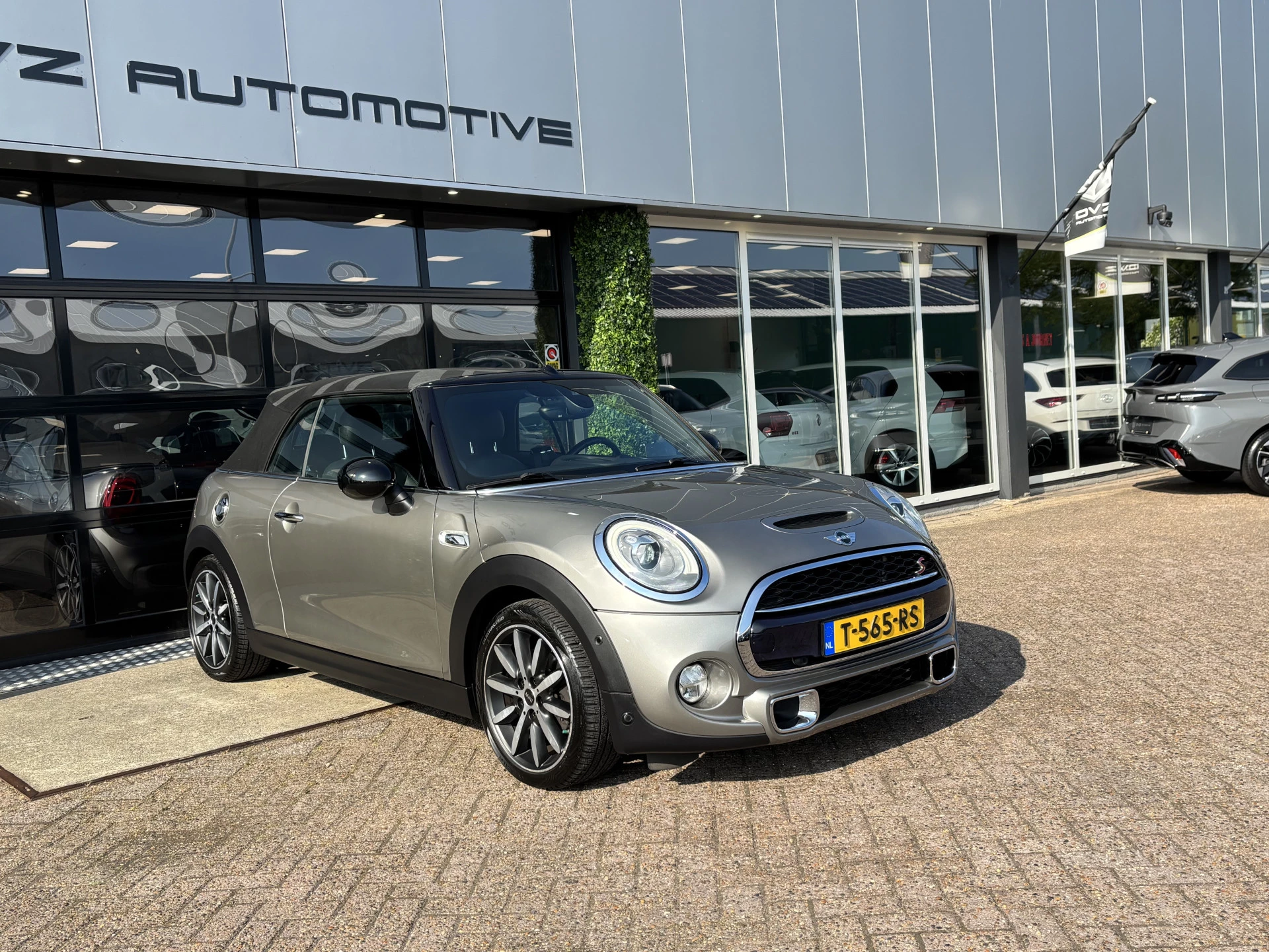 Hoofdafbeelding MINI Cooper S Cabrio