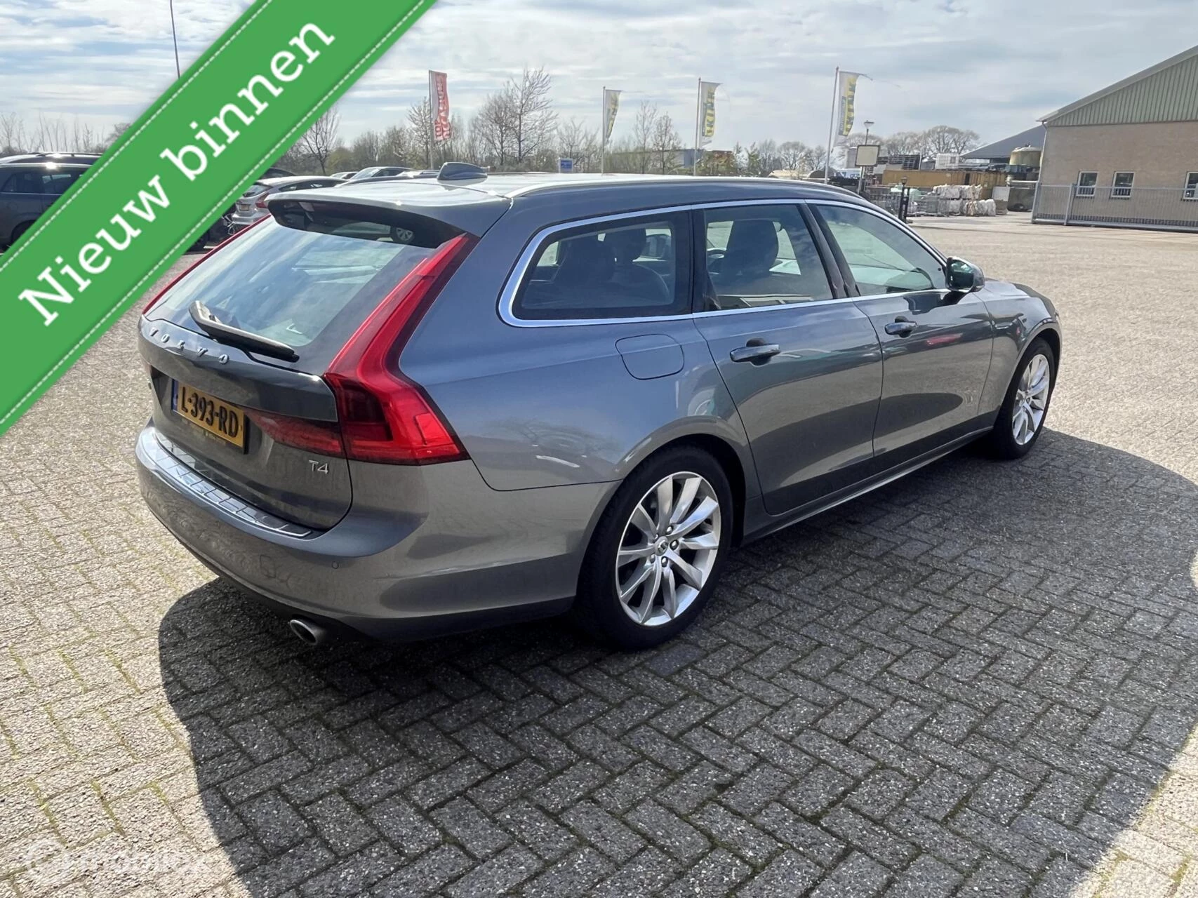 Hoofdafbeelding Volvo V90