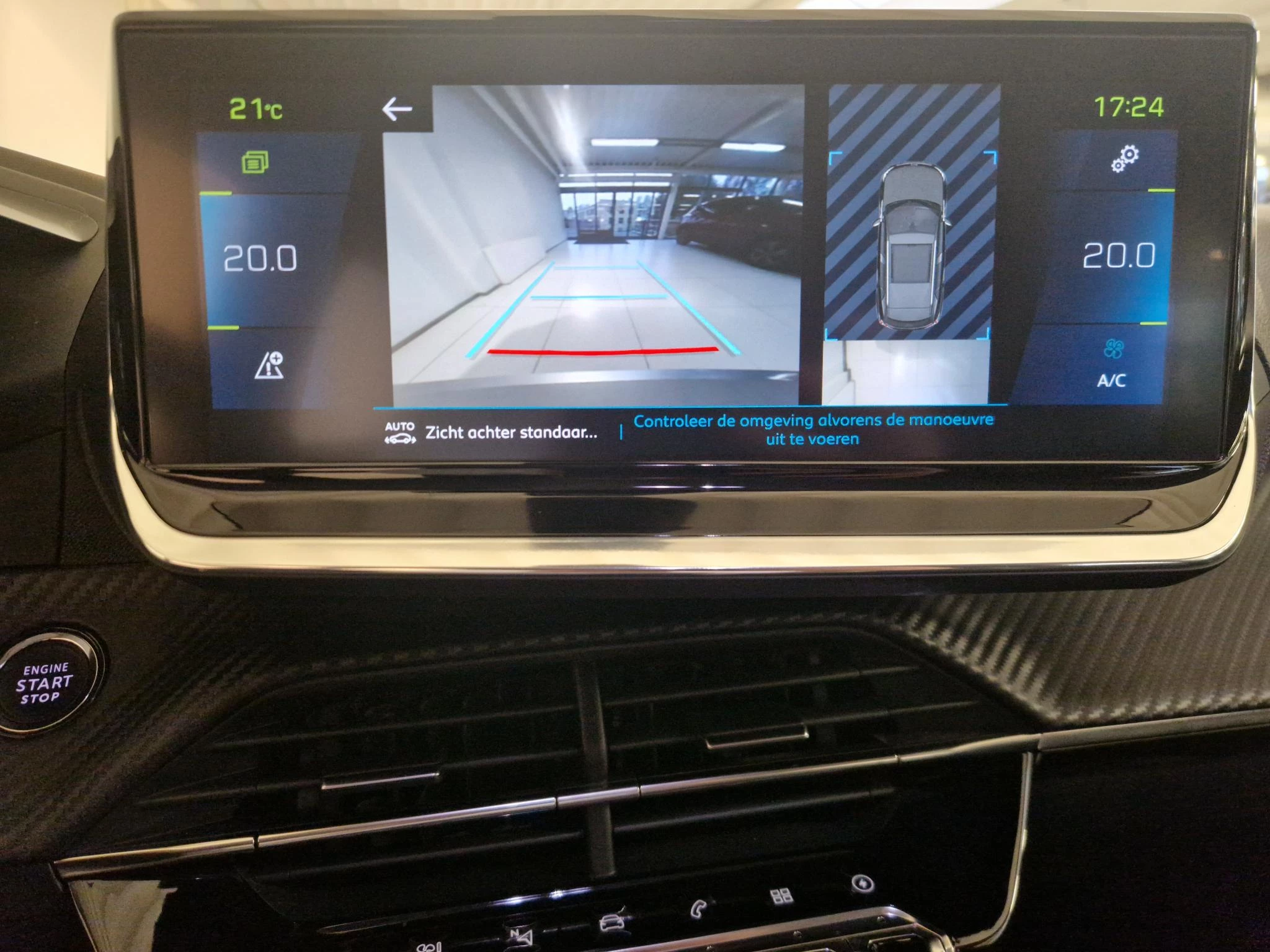 Hoofdafbeelding Peugeot e-2008