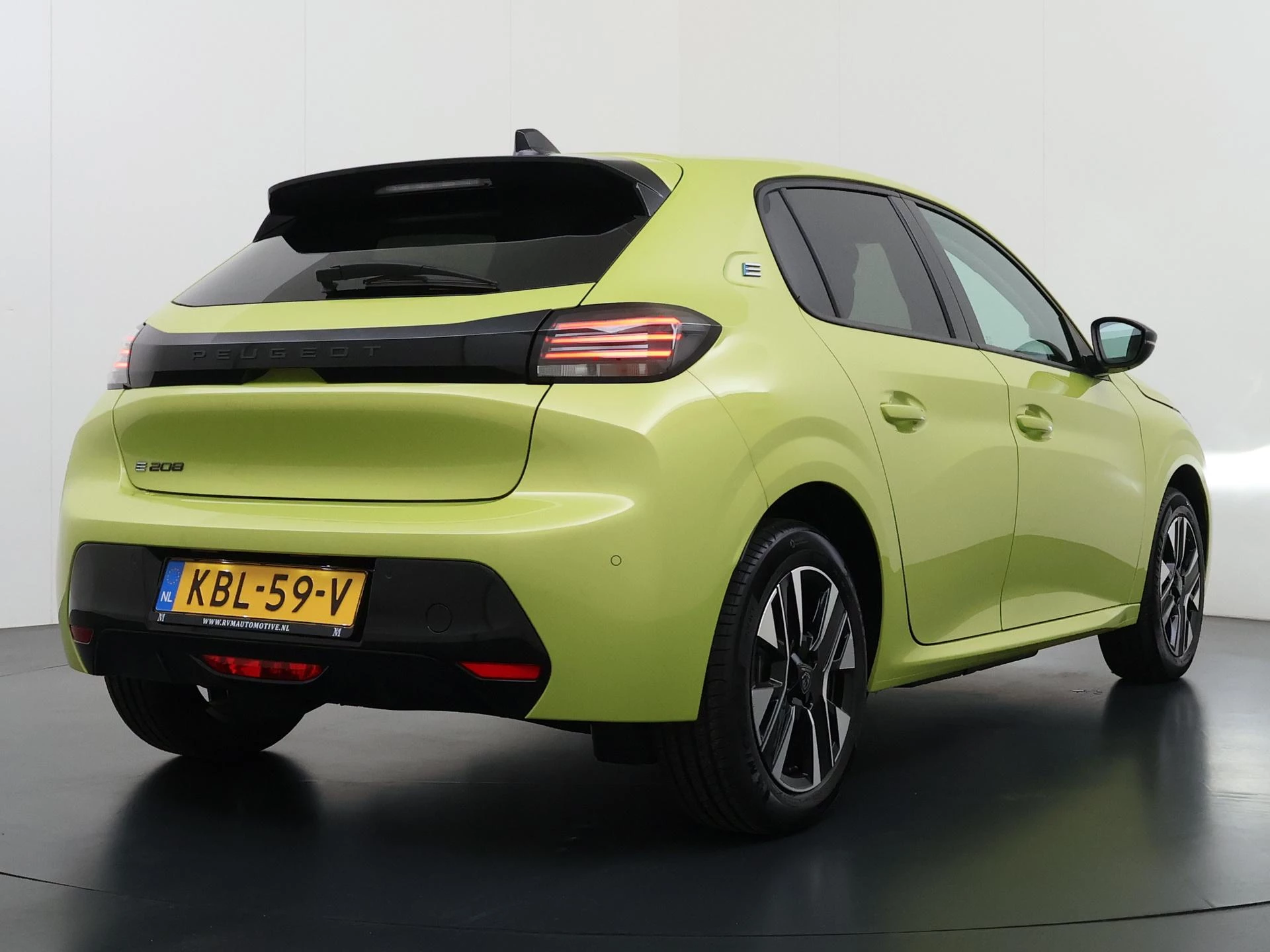 Hoofdafbeelding Peugeot e-208