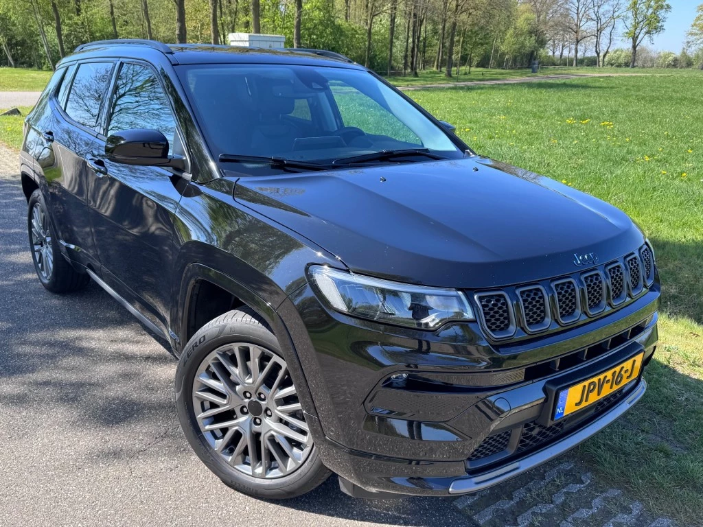 Hoofdafbeelding Jeep Compass