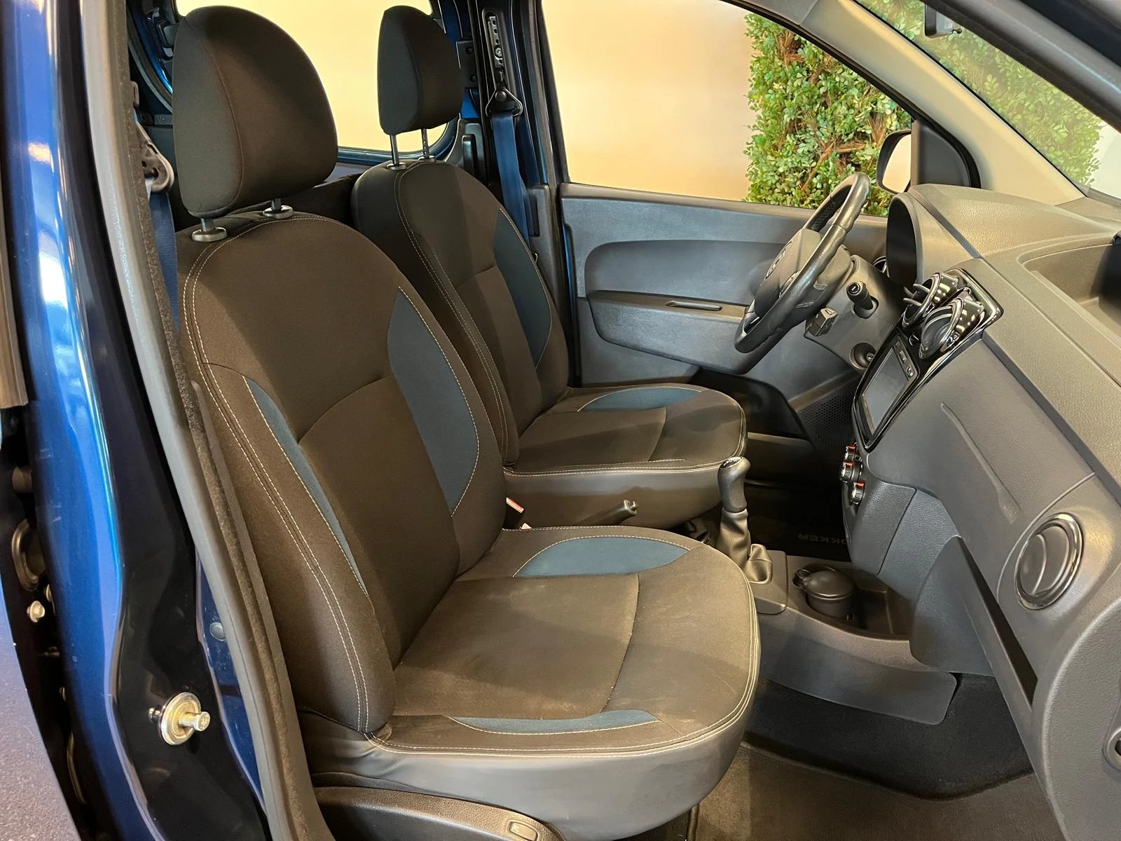 Hoofdafbeelding Dacia Dokker