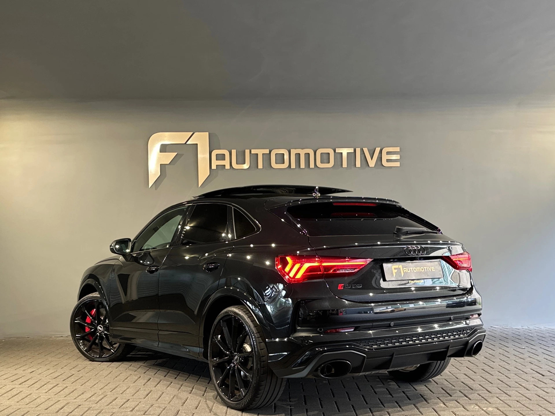 Hoofdafbeelding Audi RSQ3