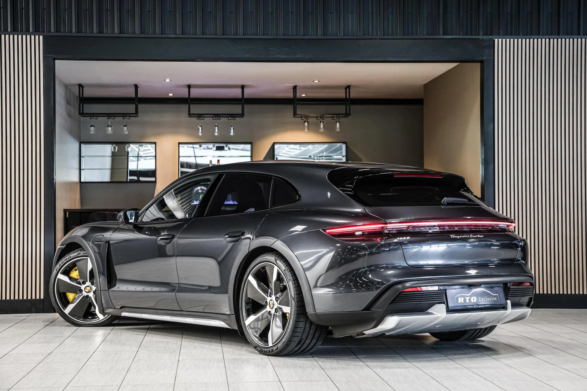 Hoofdafbeelding Porsche Taycan