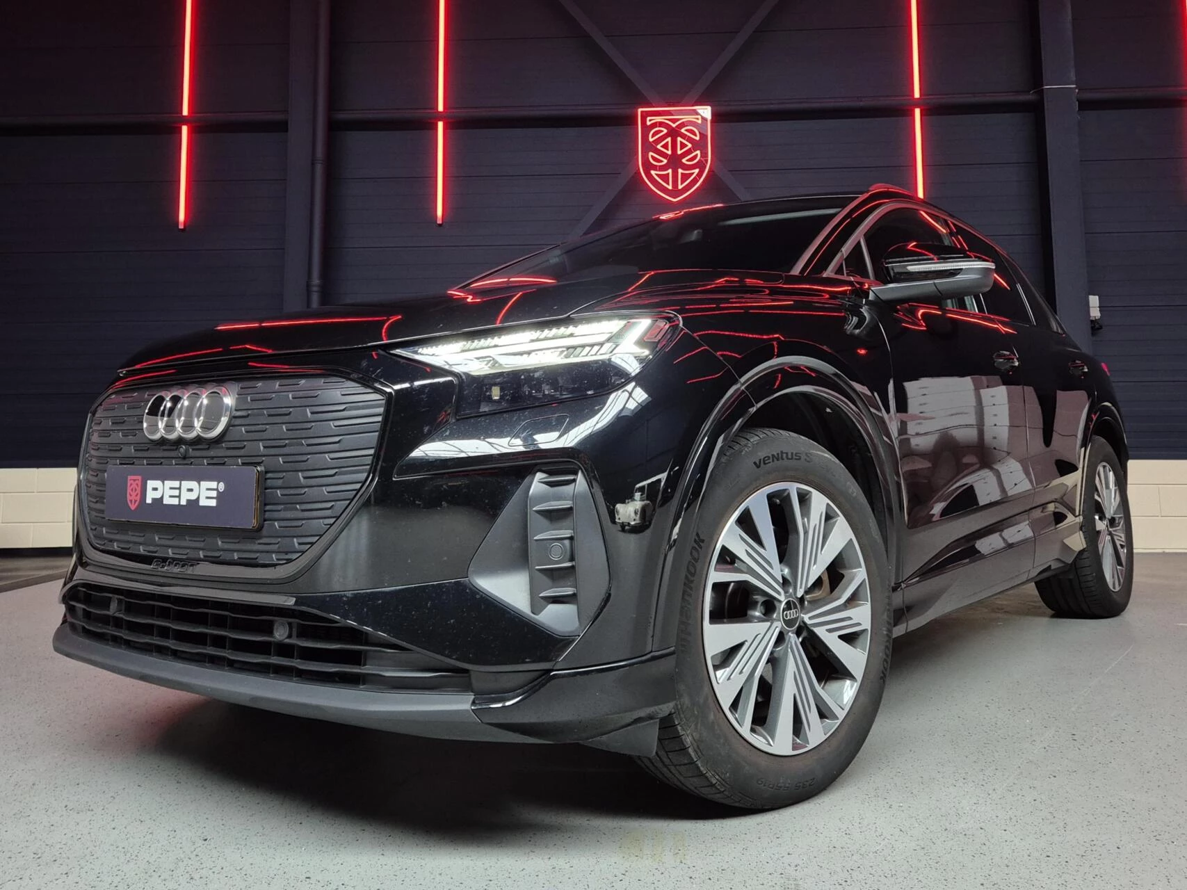 Hoofdafbeelding Audi Q4 e-tron