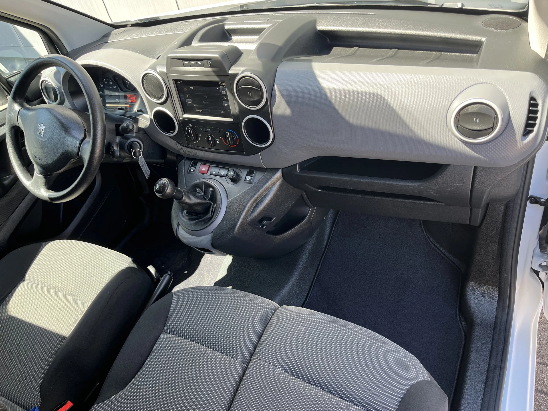 Hoofdafbeelding Peugeot Partner