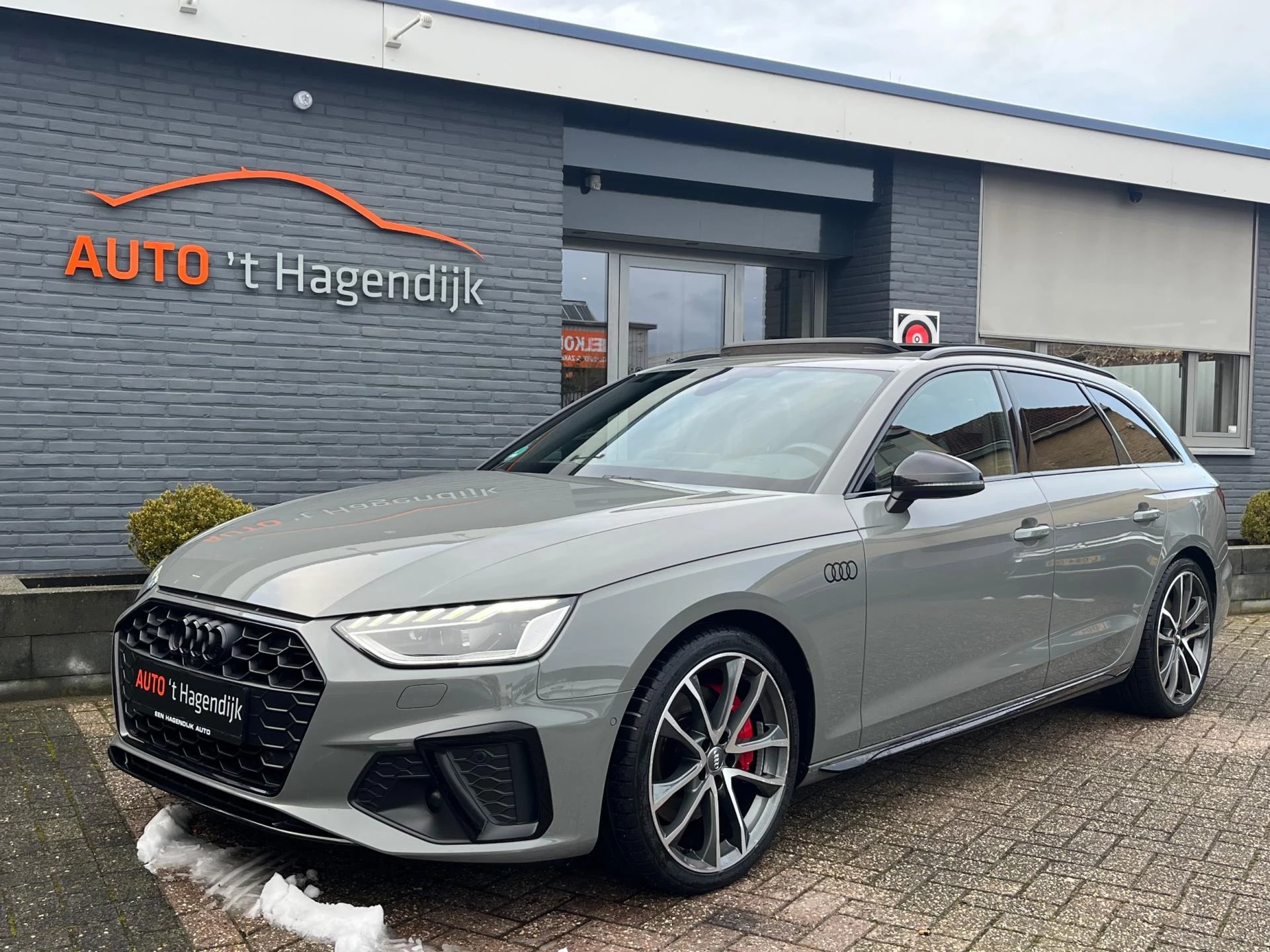 Hoofdafbeelding Audi A4