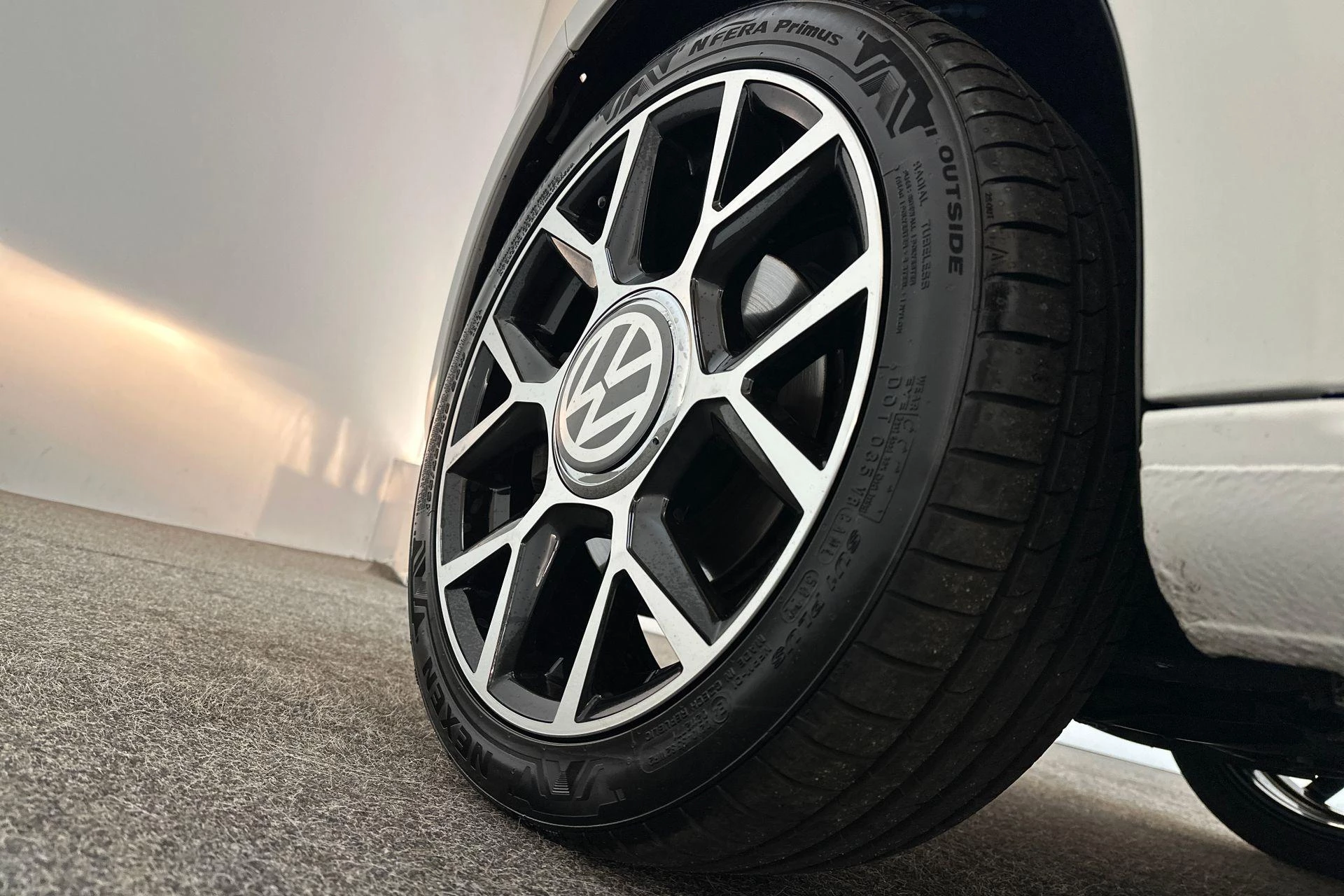 Hoofdafbeelding Volkswagen up!
