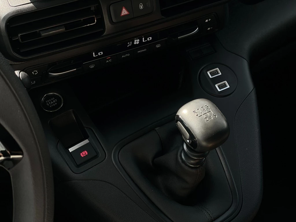 Hoofdafbeelding Opel Combo
