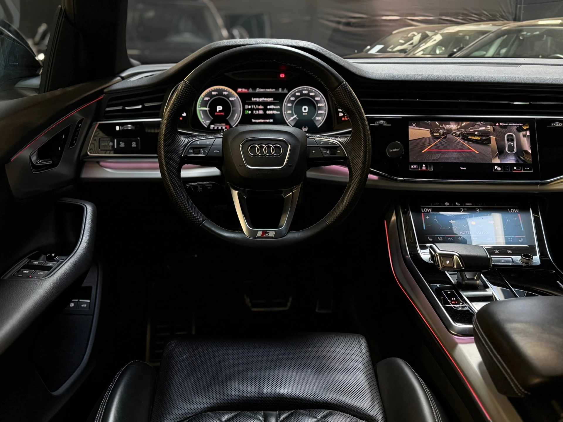 Hoofdafbeelding Audi Q8