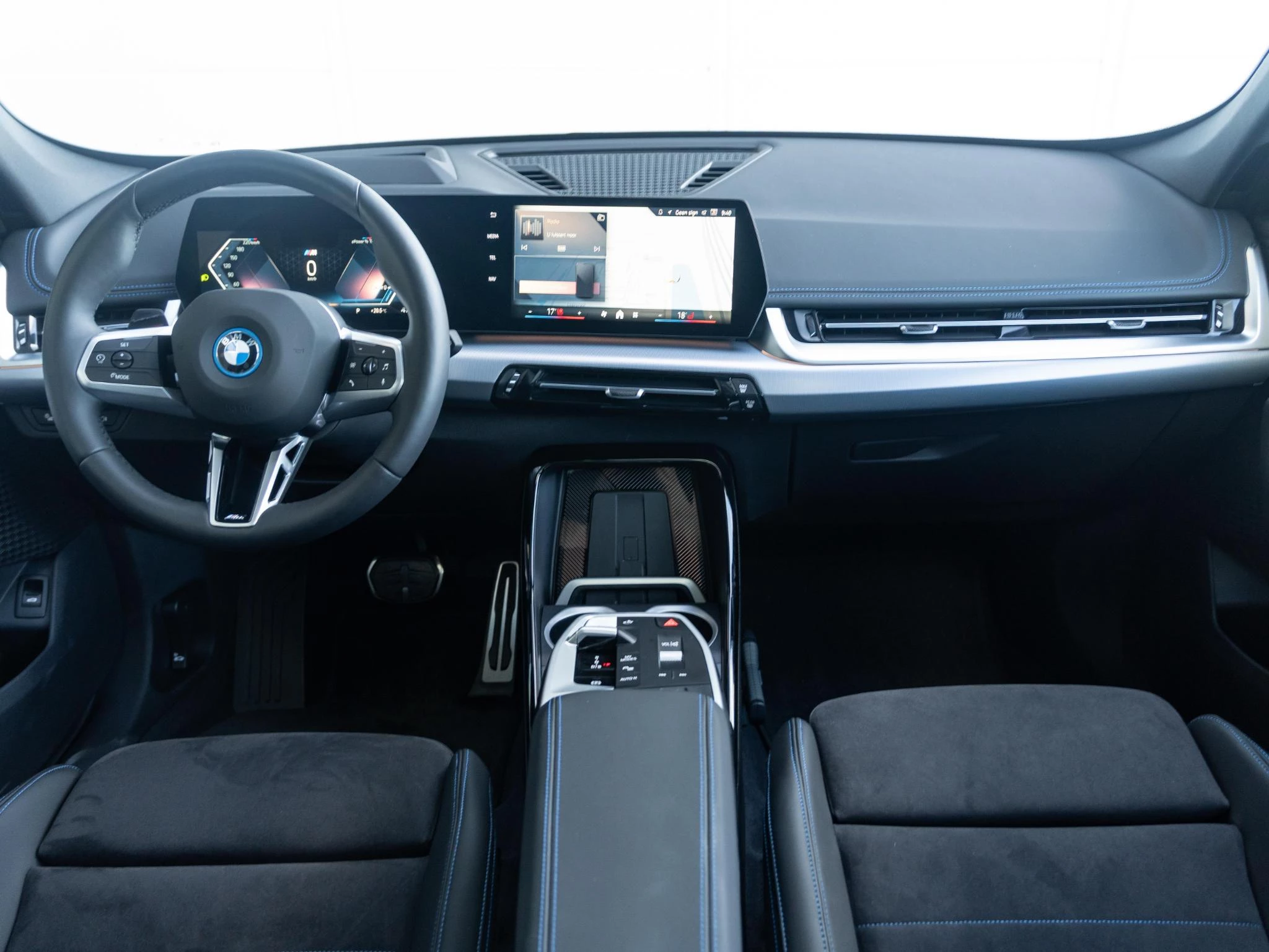 Hoofdafbeelding BMW iX1