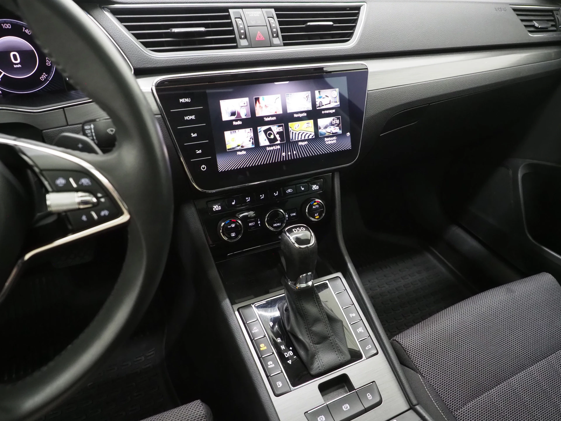 Hoofdafbeelding Škoda Superb