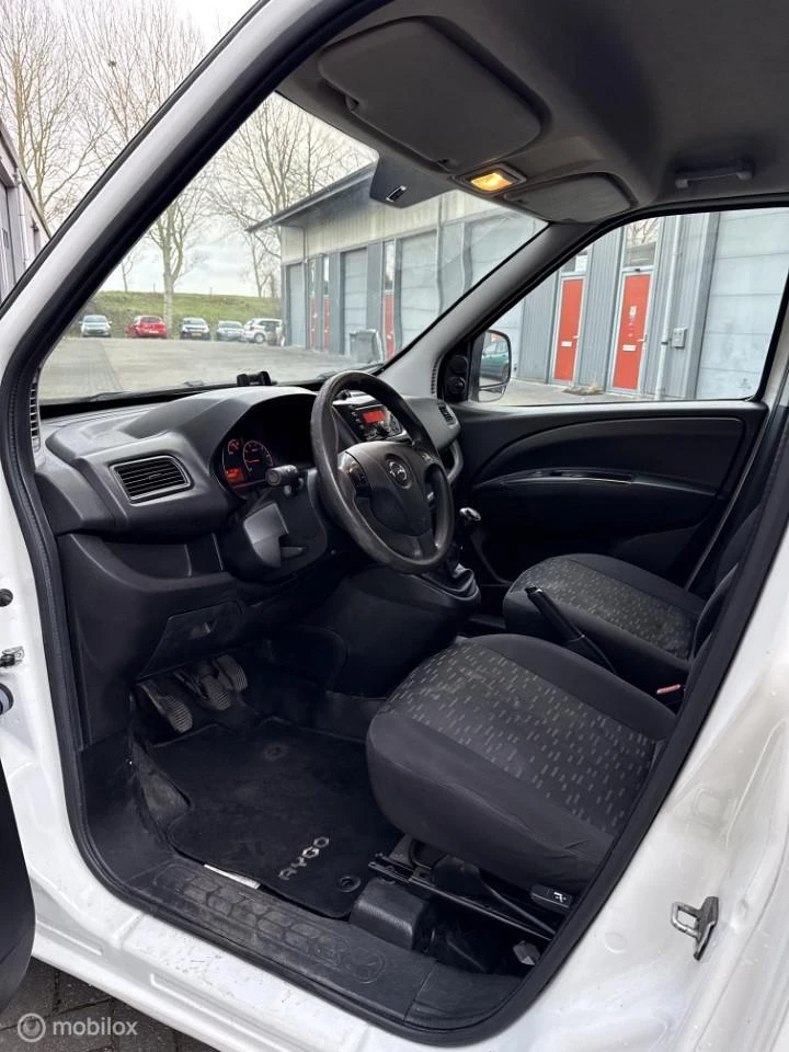 Hoofdafbeelding Opel Combo