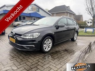 Volkswagen Golf 1.6 TDI Business Highline Virtual Cockpit