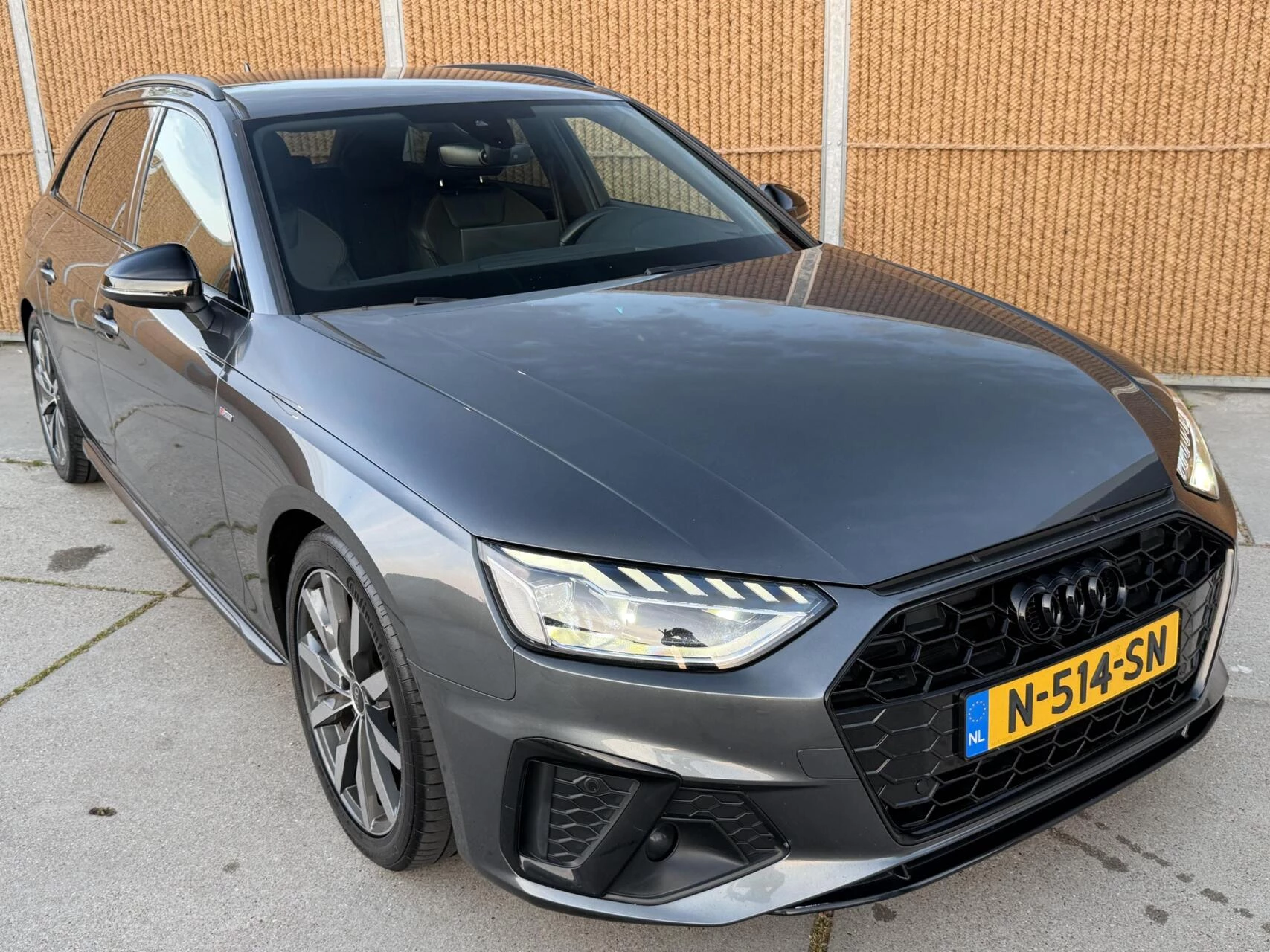 Hoofdafbeelding Audi A4