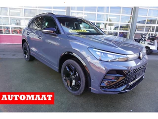 Hoofdafbeelding Volkswagen Tiguan Volkswagen Tiguan 1.5 eHybrid R-Line Edition 272 PK Hybride nr.V012 | Climate | panorama dak | Trekhaak