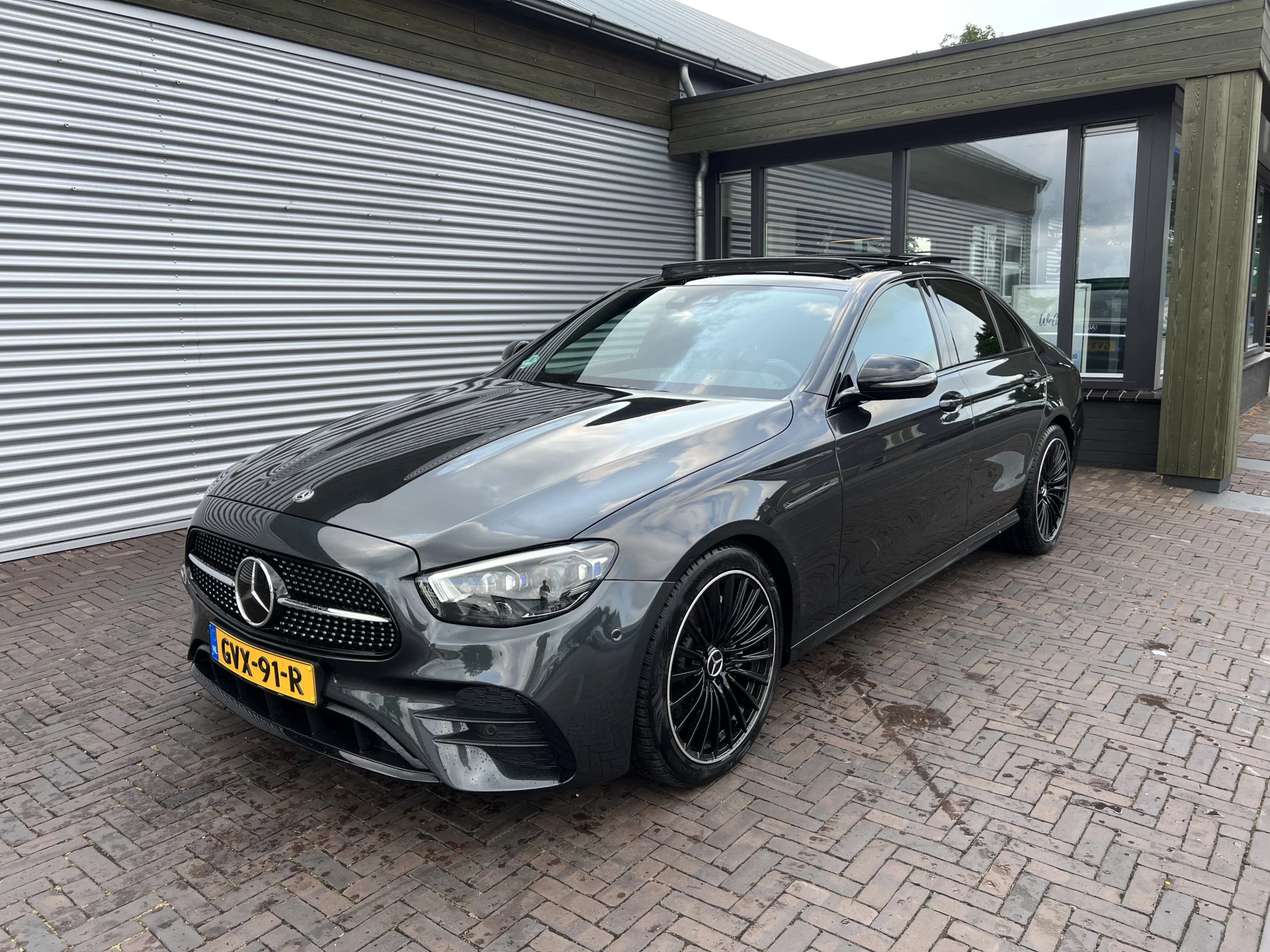 Hoofdafbeelding Mercedes-Benz E-Klasse