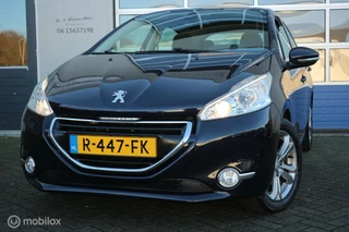 Peugeot 208 1.2 PureTech Blue Lease Executive ECC/NAVI/PDC