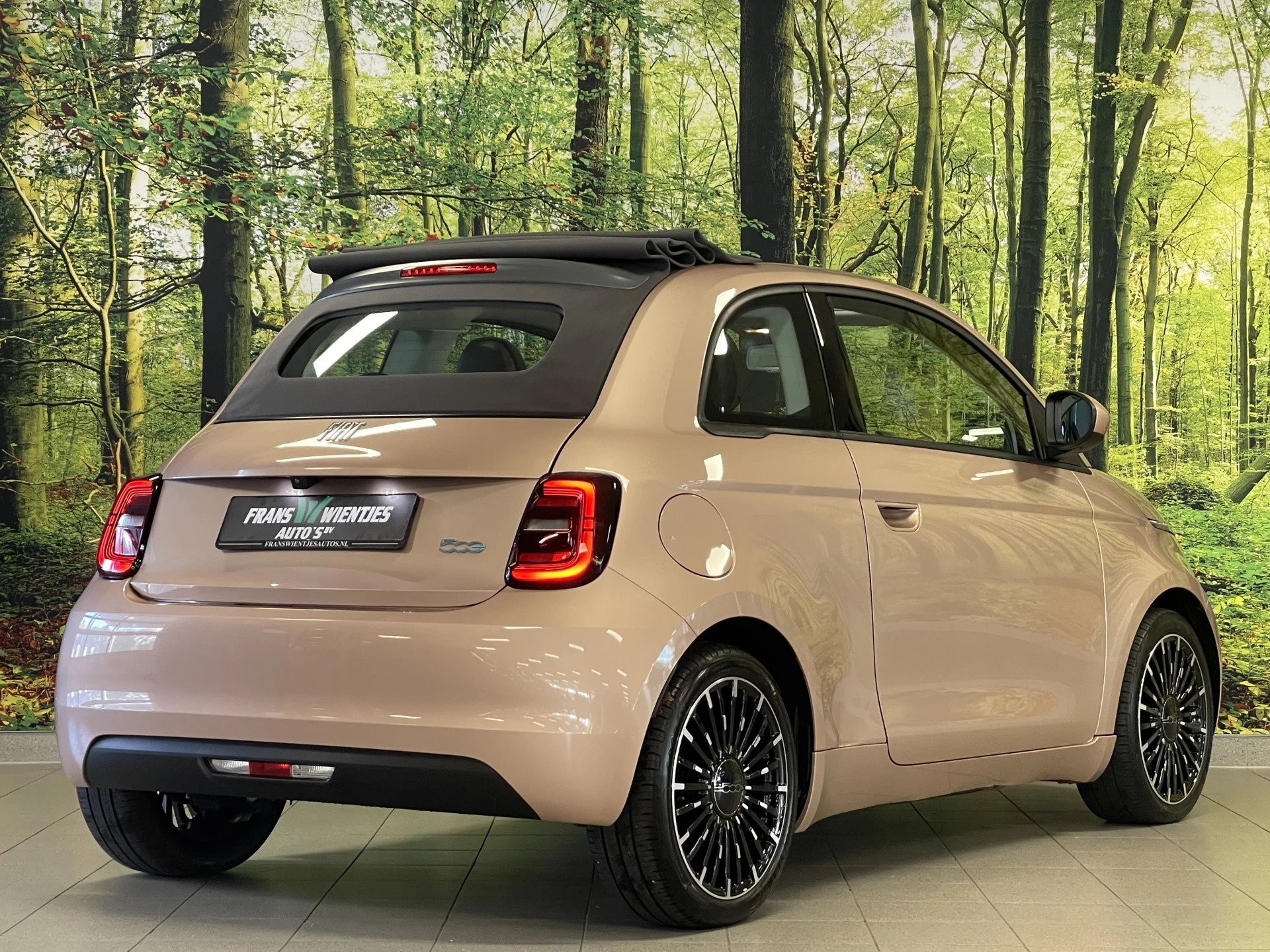 Hoofdafbeelding Fiat 500C