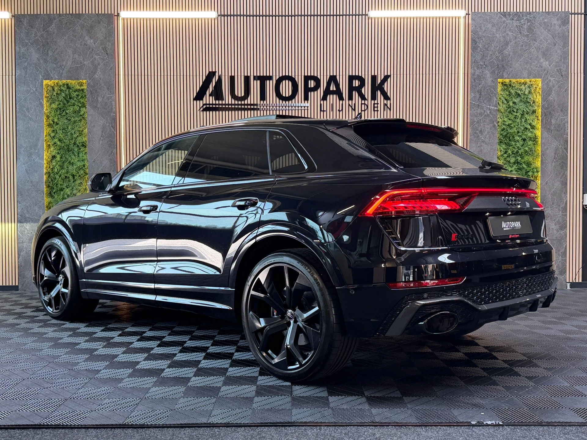 Hoofdafbeelding Audi RSQ8