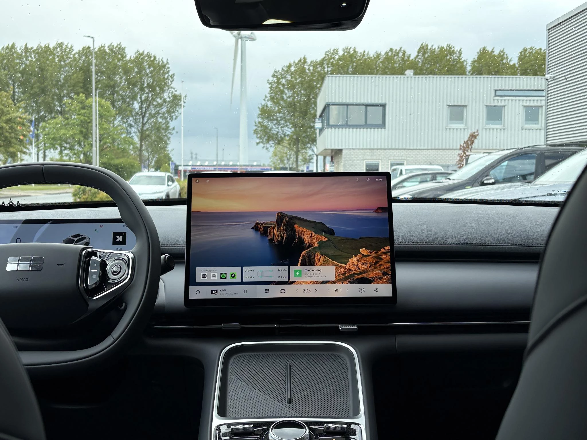 Hoofdafbeelding Geely Starray EM-i