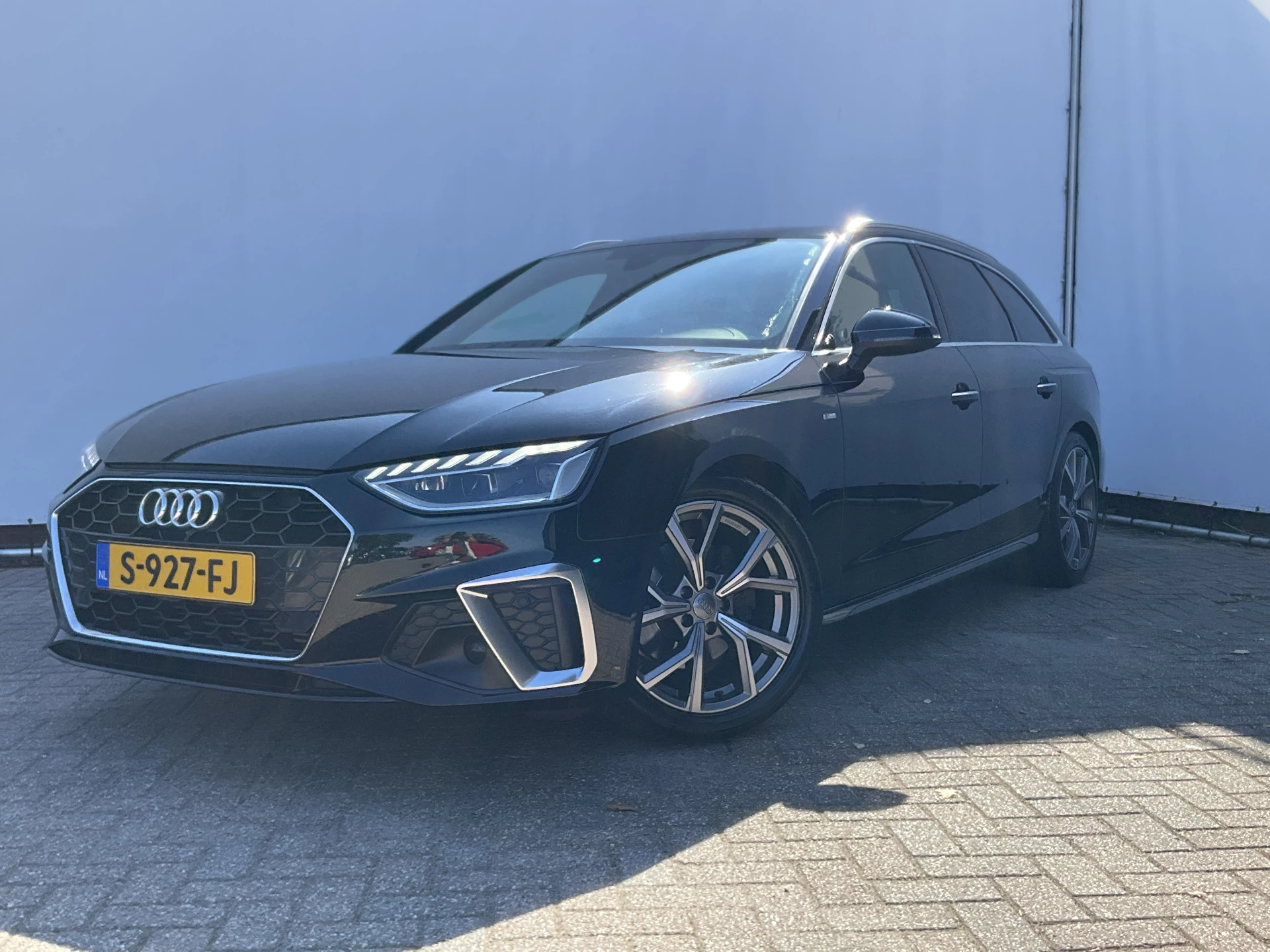 Hoofdafbeelding Audi A4