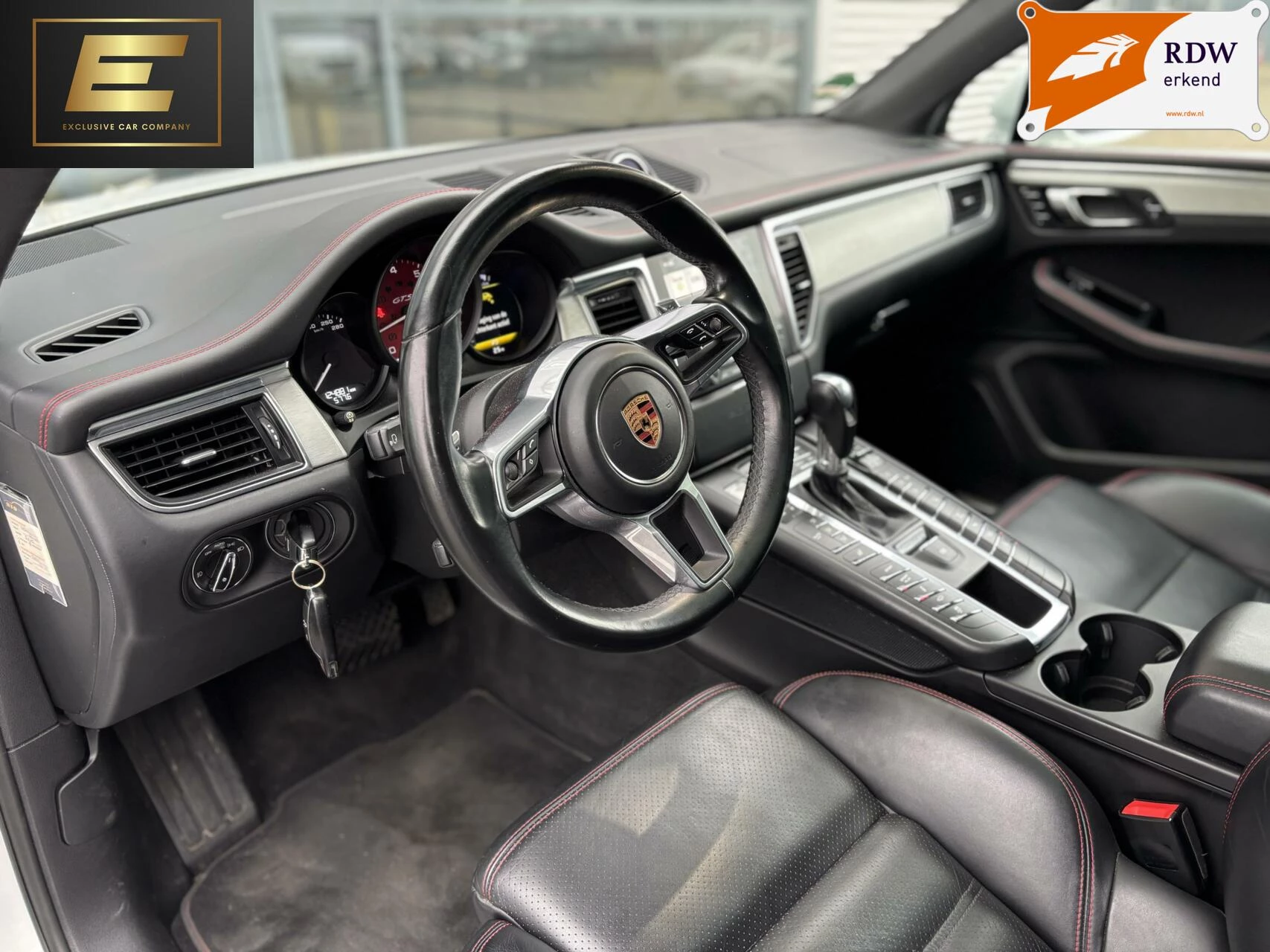 Hoofdafbeelding Porsche Macan