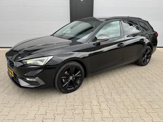 SEAT Leon 1.5 TSI FR LAUNCH EDITION / ACC / CAMERA / APPLE CARPLAY / NL-AUTO / DEALER ONDERHOUDEN.