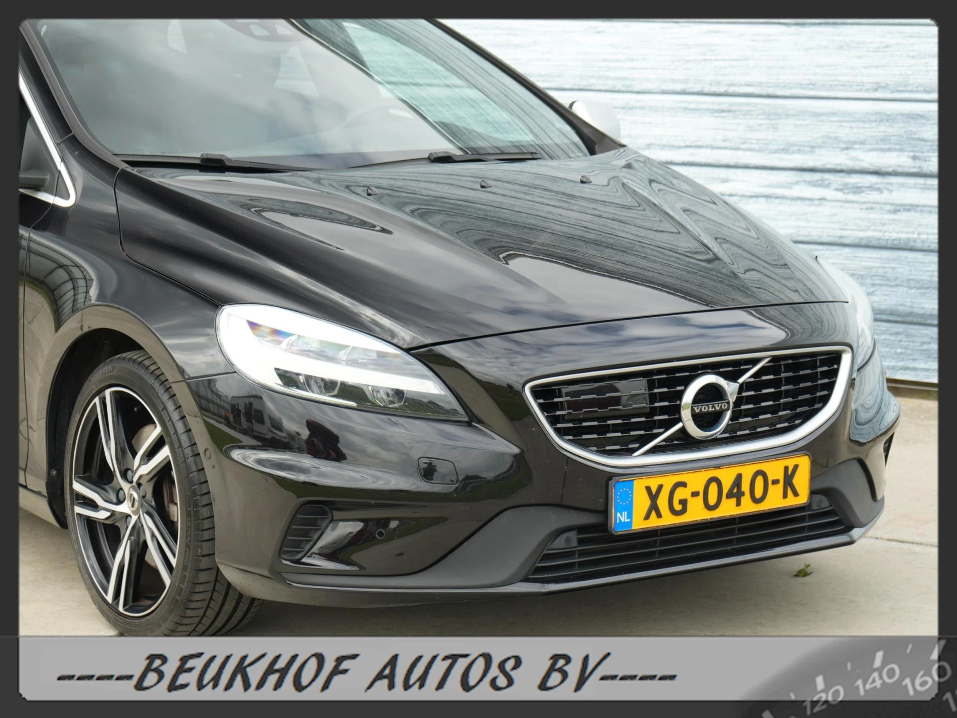 Hoofdafbeelding Volvo V40