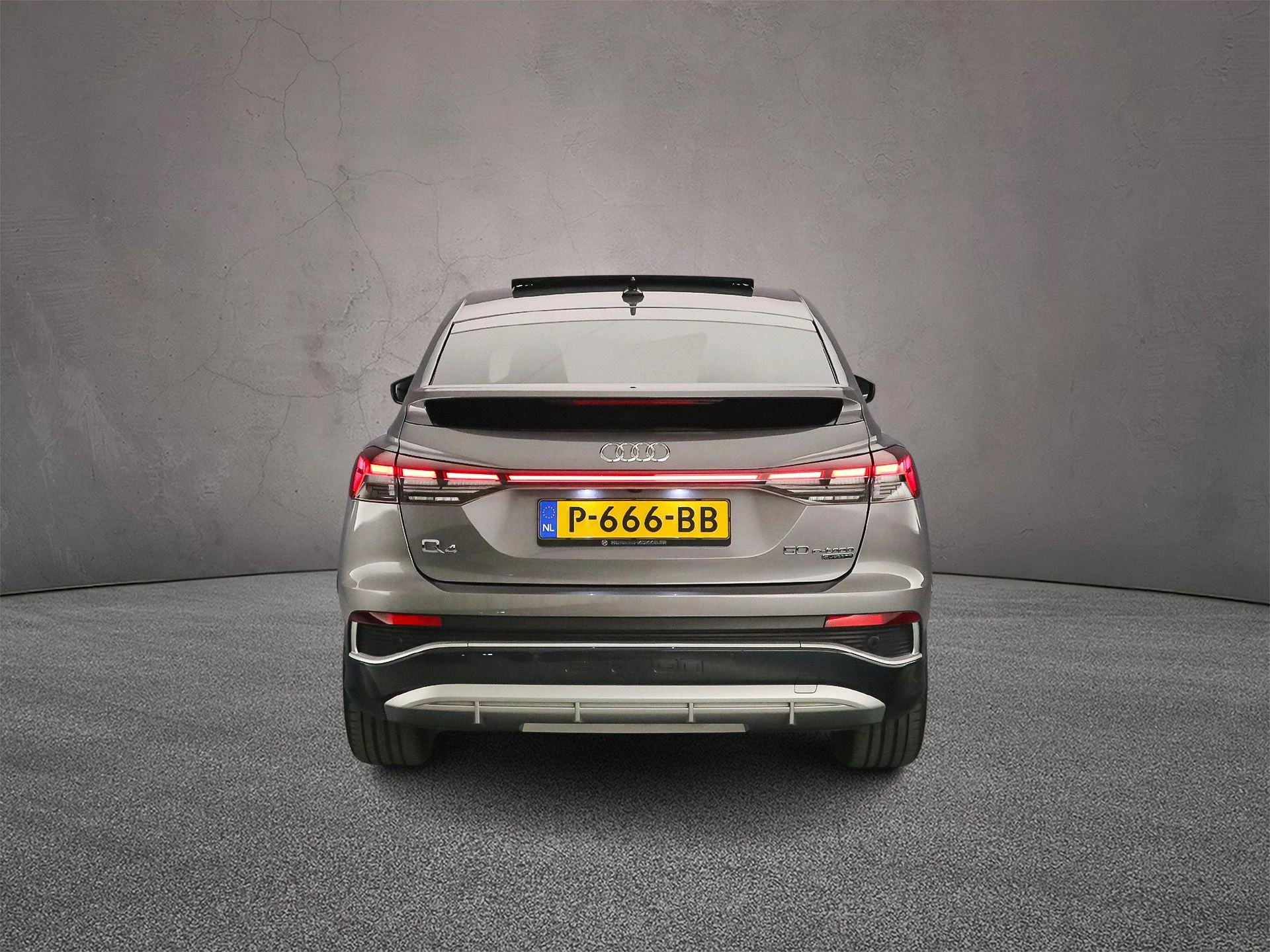 Hoofdafbeelding Audi Q4 Sportback e-tron