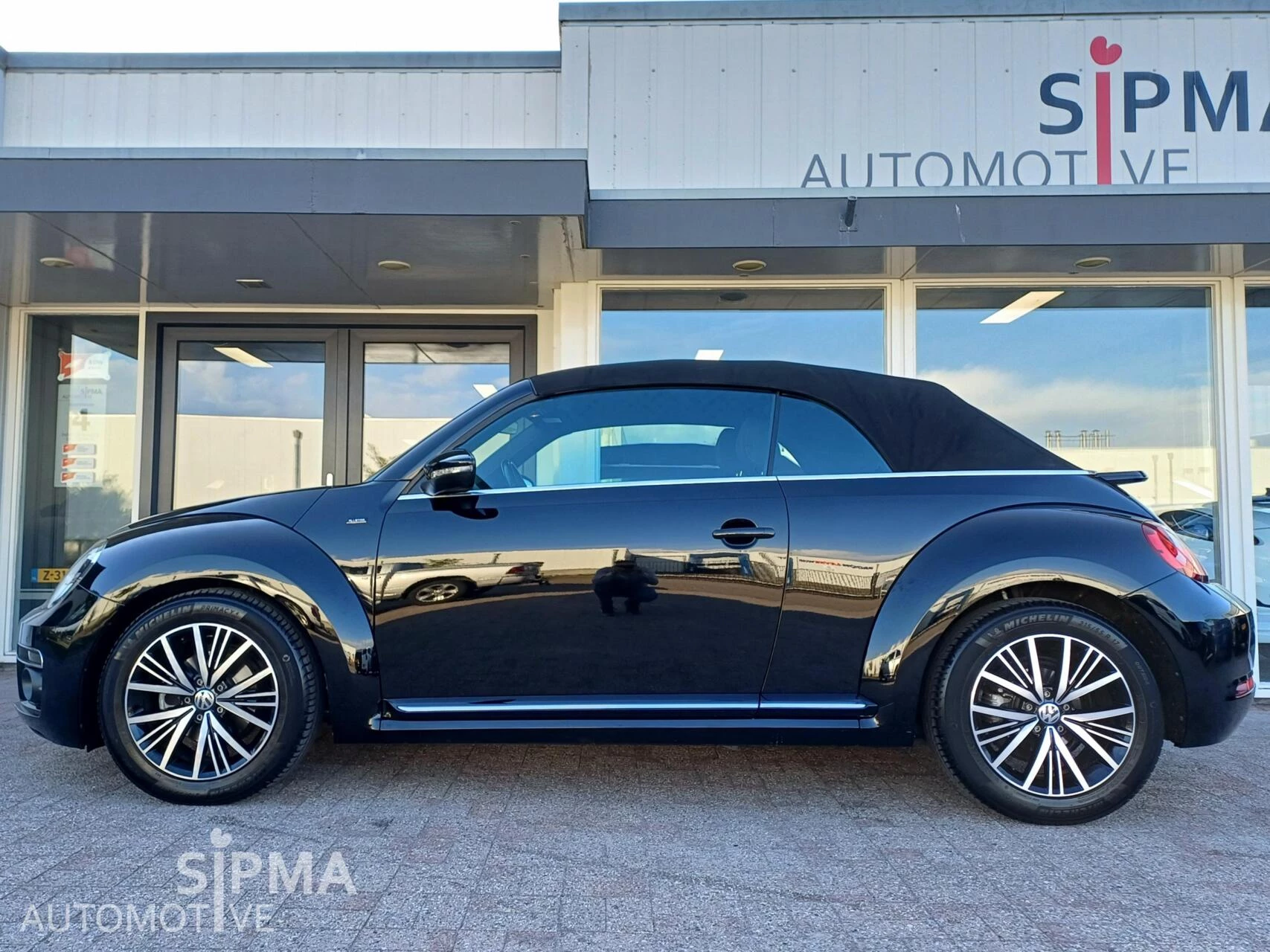 Hoofdafbeelding Volkswagen Beetle