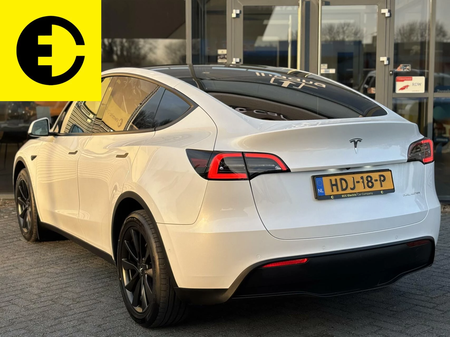 Hoofdafbeelding Tesla Model Y