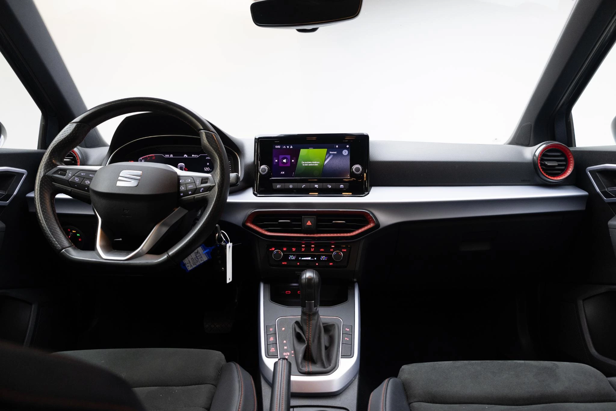 Hoofdafbeelding SEAT Arona