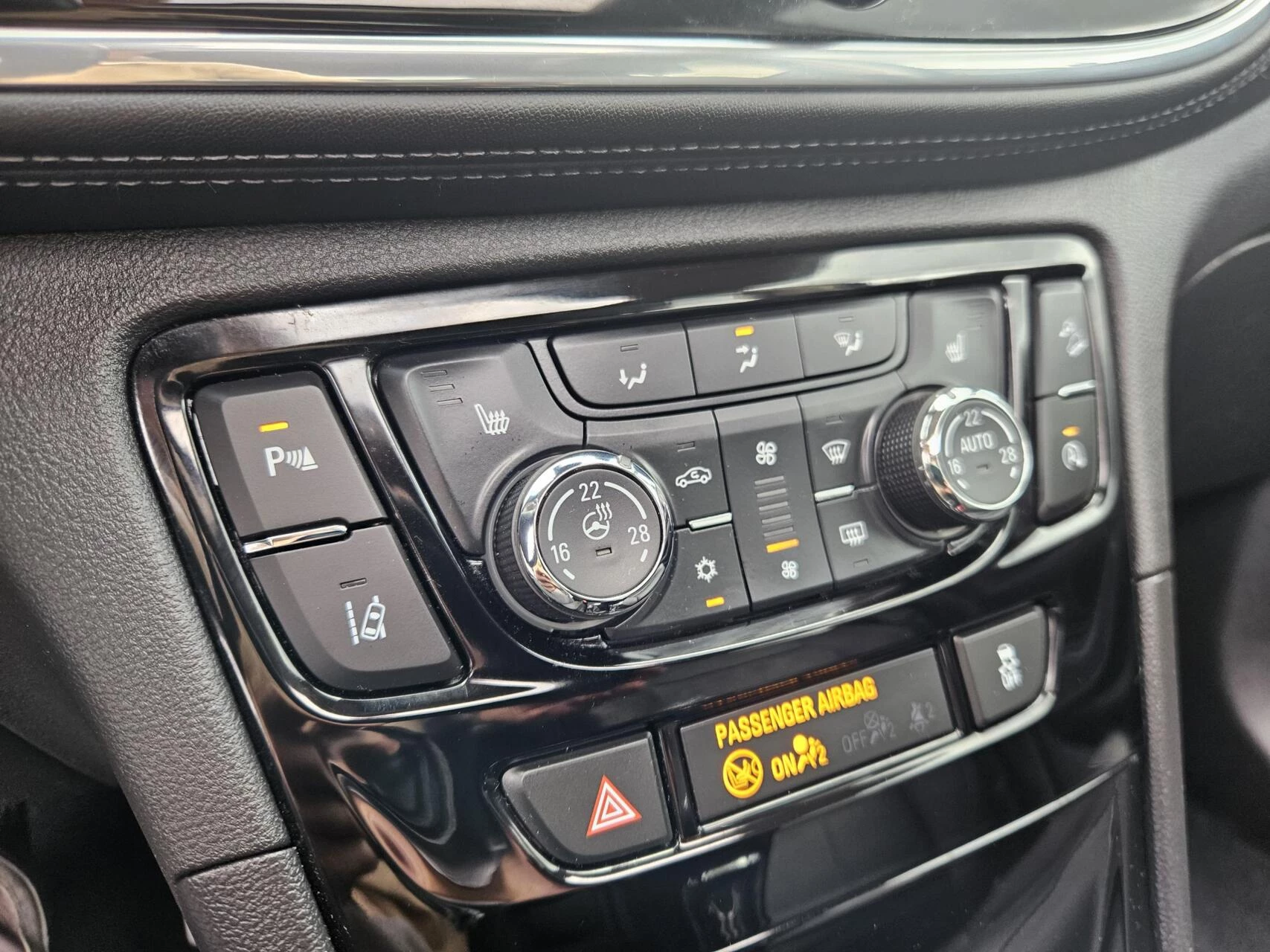 Hoofdafbeelding Opel Mokka X