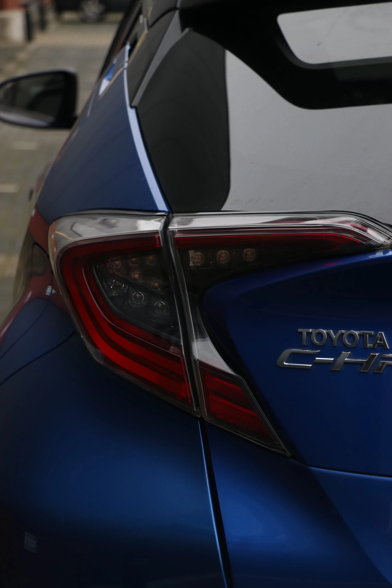 Hoofdafbeelding Toyota C-HR