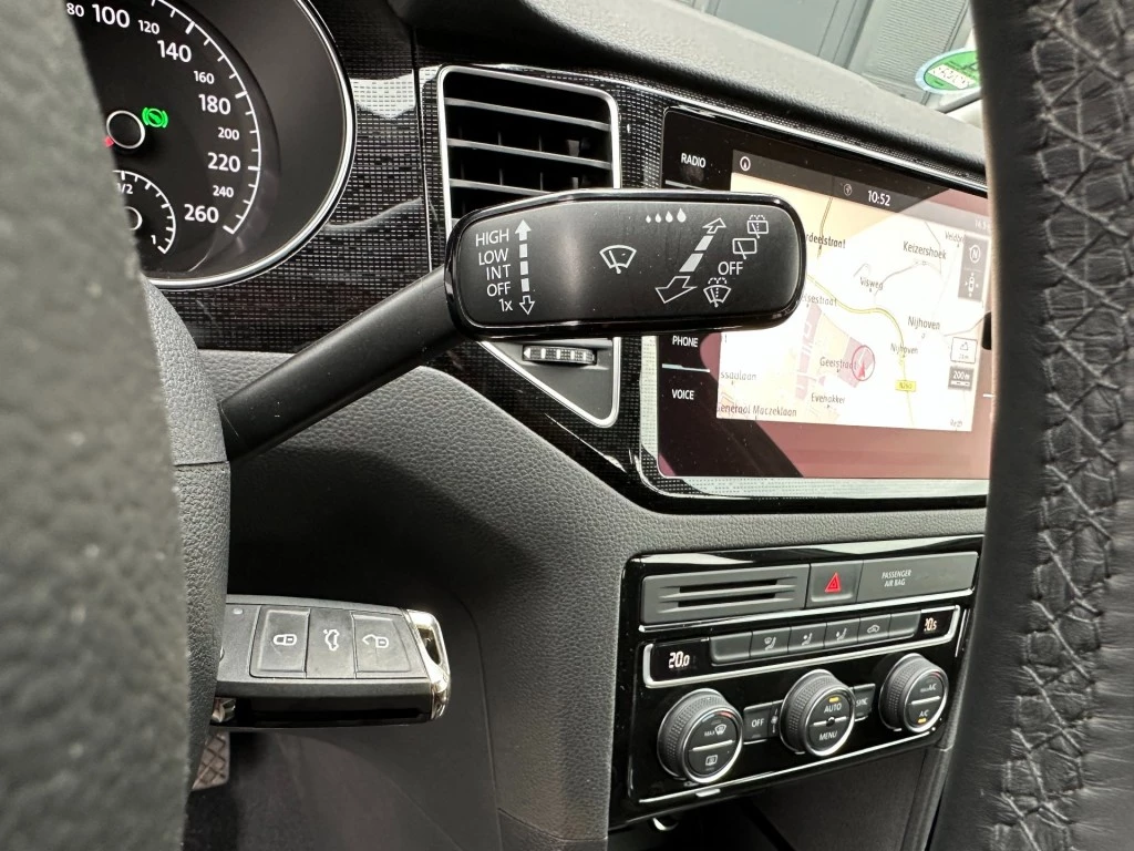 Hoofdafbeelding Volkswagen Golf Sportsvan