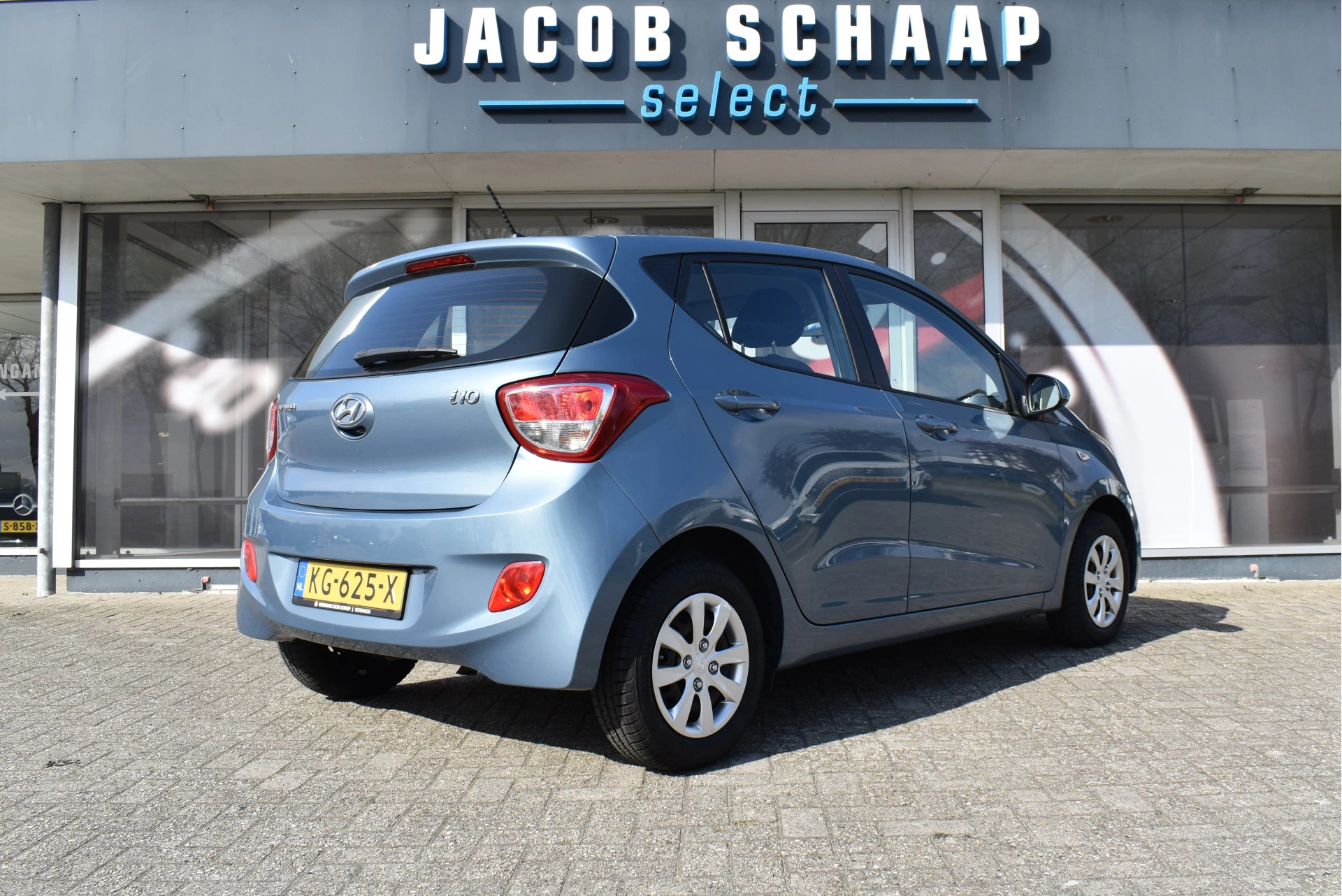 Hoofdafbeelding Hyundai i10
