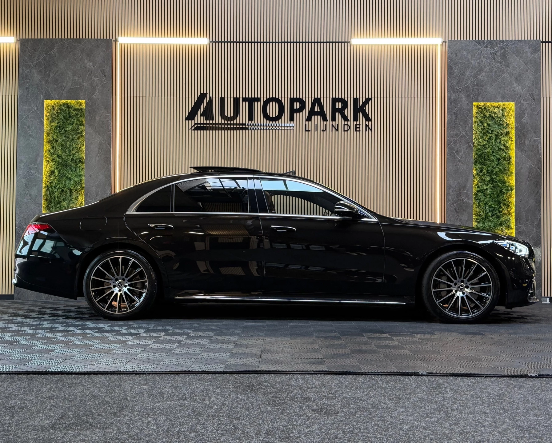 Hoofdafbeelding Mercedes-Benz S-Klasse