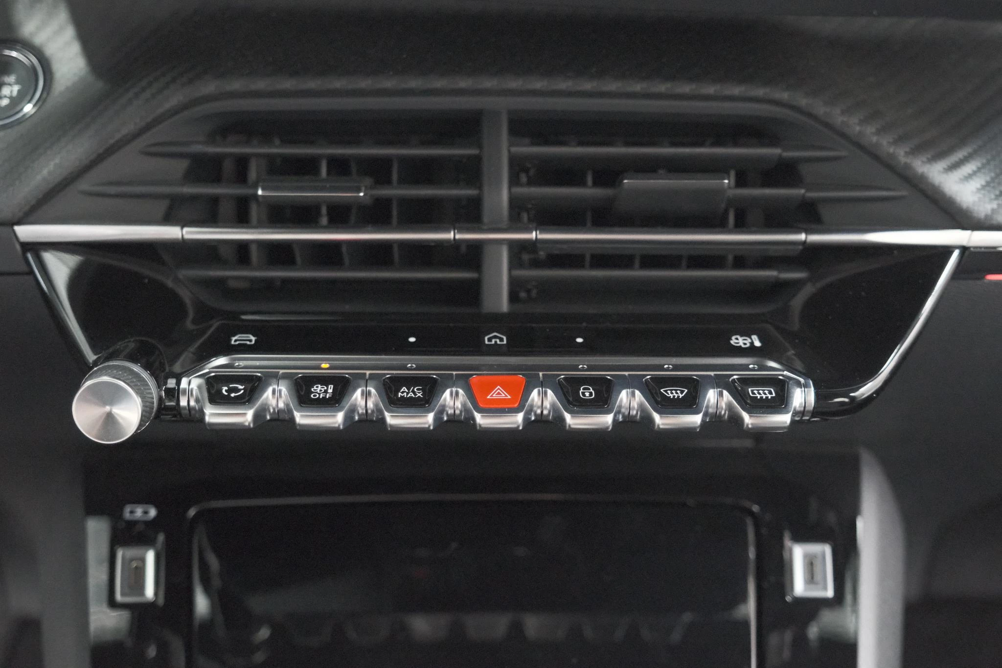 Hoofdafbeelding Peugeot e-208