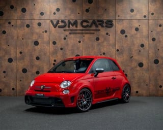 Abarth 500 695 Biposto | Akrapovic | Carbon | Aero-Kit | Carbon Racestoelen |